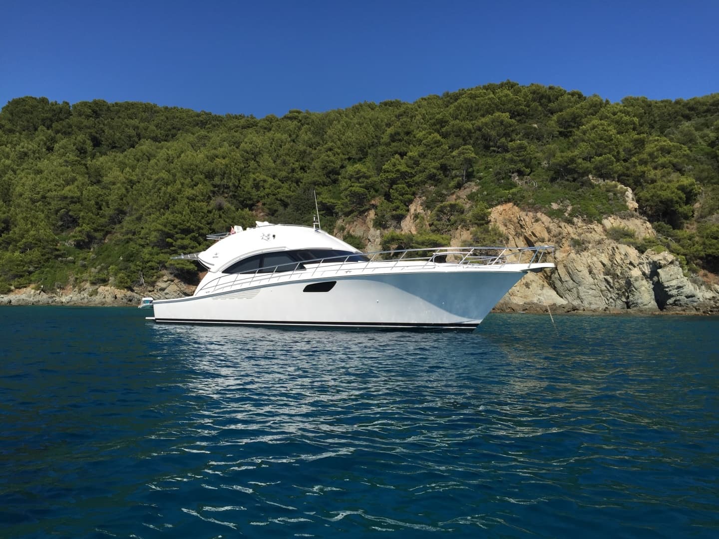 2010 Bertram 540