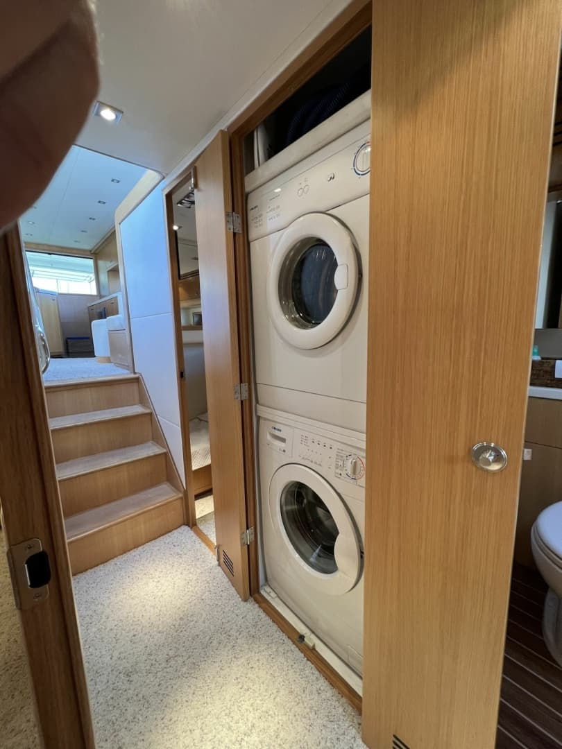 2010 Bertram 540