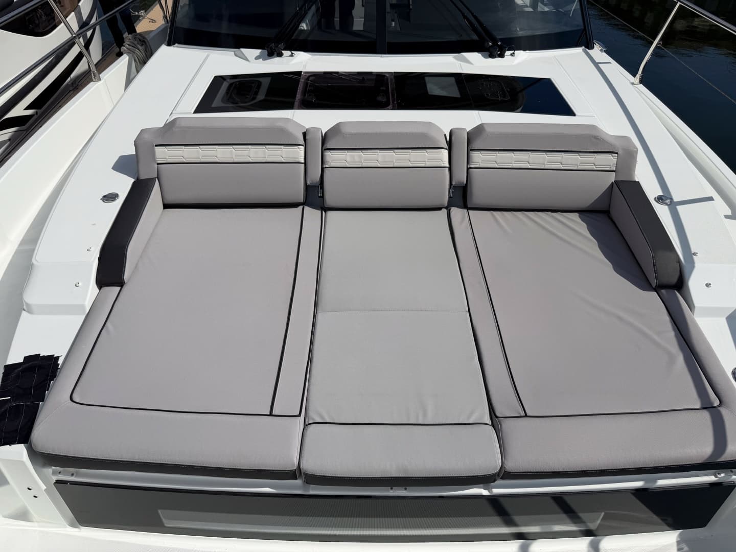 2026 Jeanneau NC 1295 Coupe