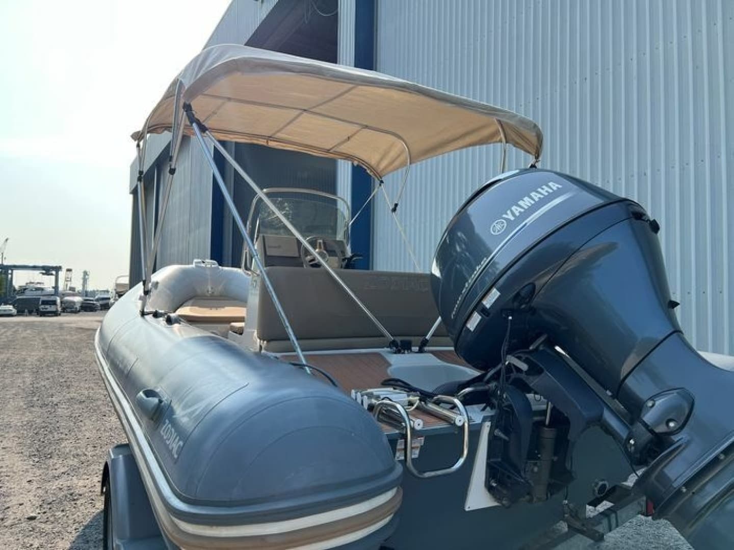 2018 Zodiac Medline 580