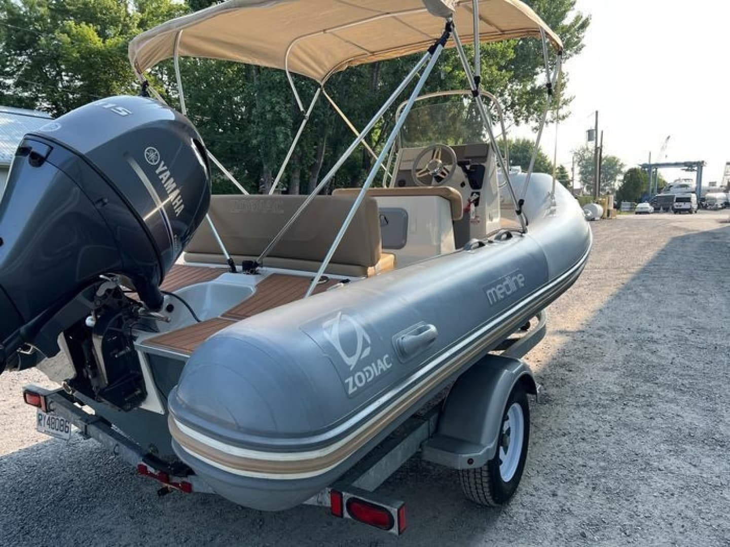 2018 Zodiac Medline 580