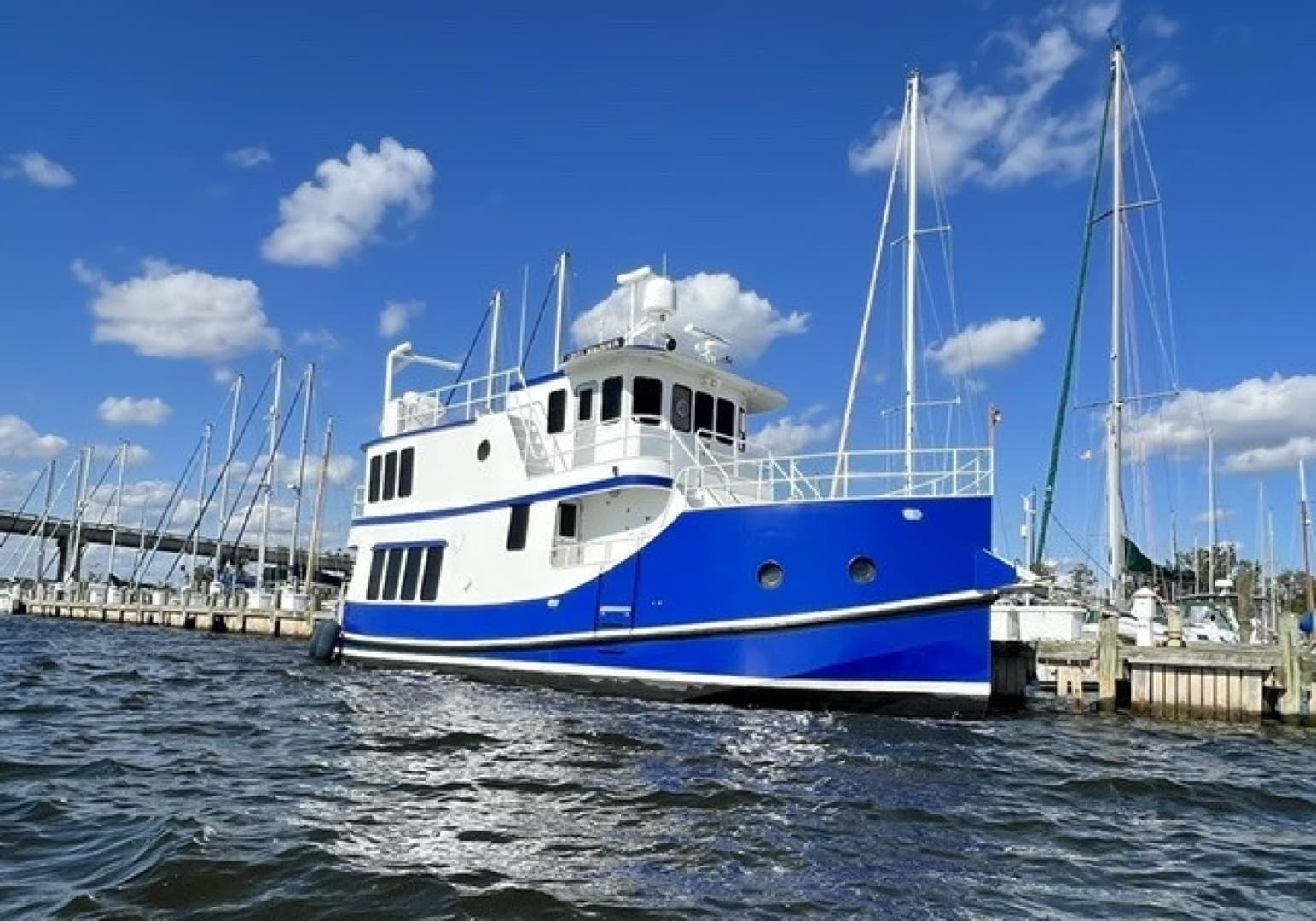 Steel Magnolia starboard forward profile1