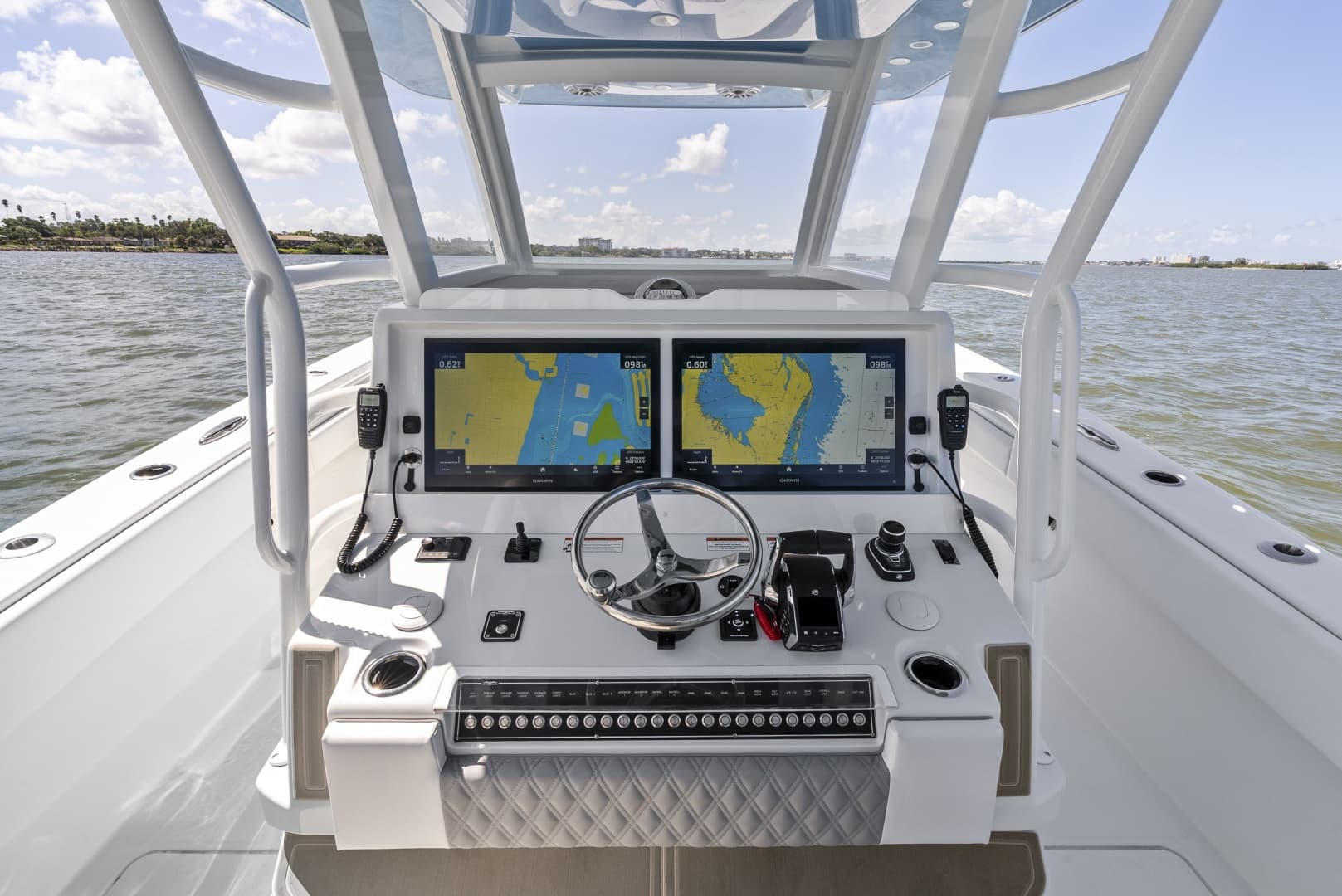 2026 Invincible 43 Open Fisherman