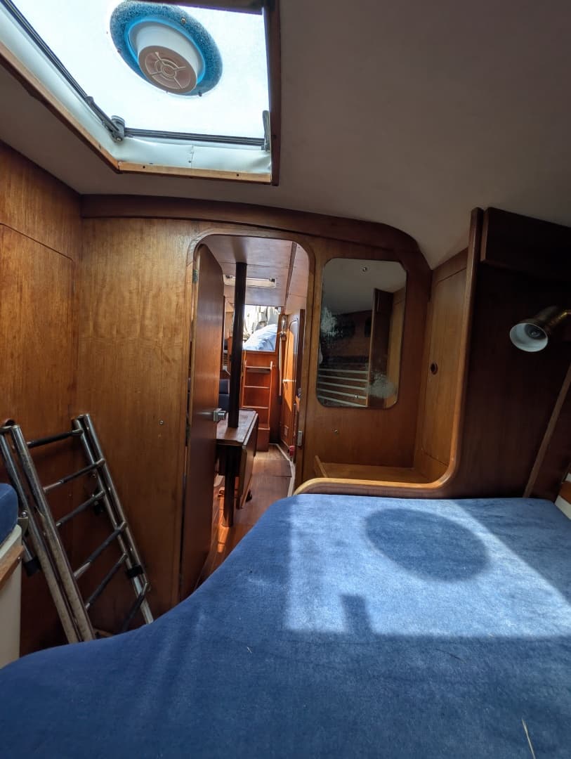 1984 Moody 34