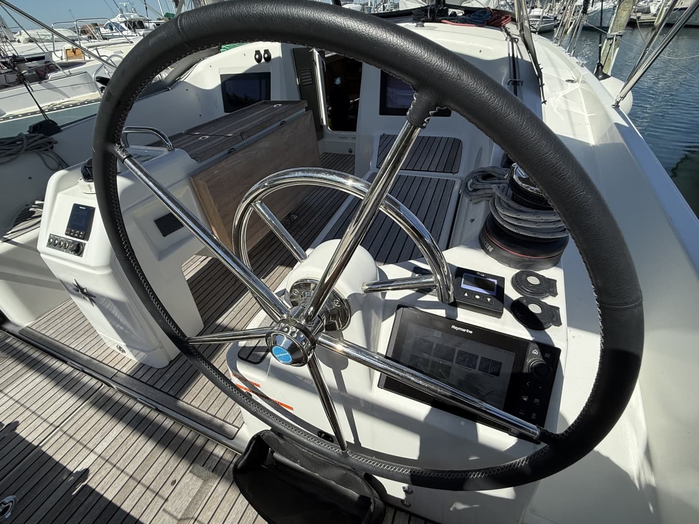 2023 Jeanneau 