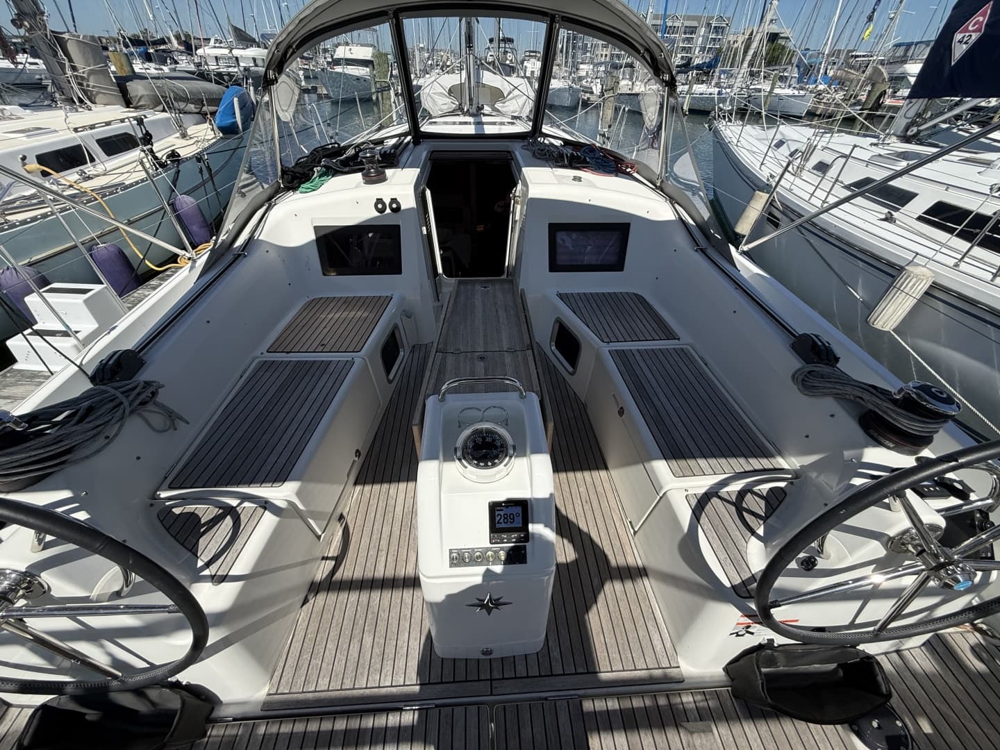 2023 Jeanneau 