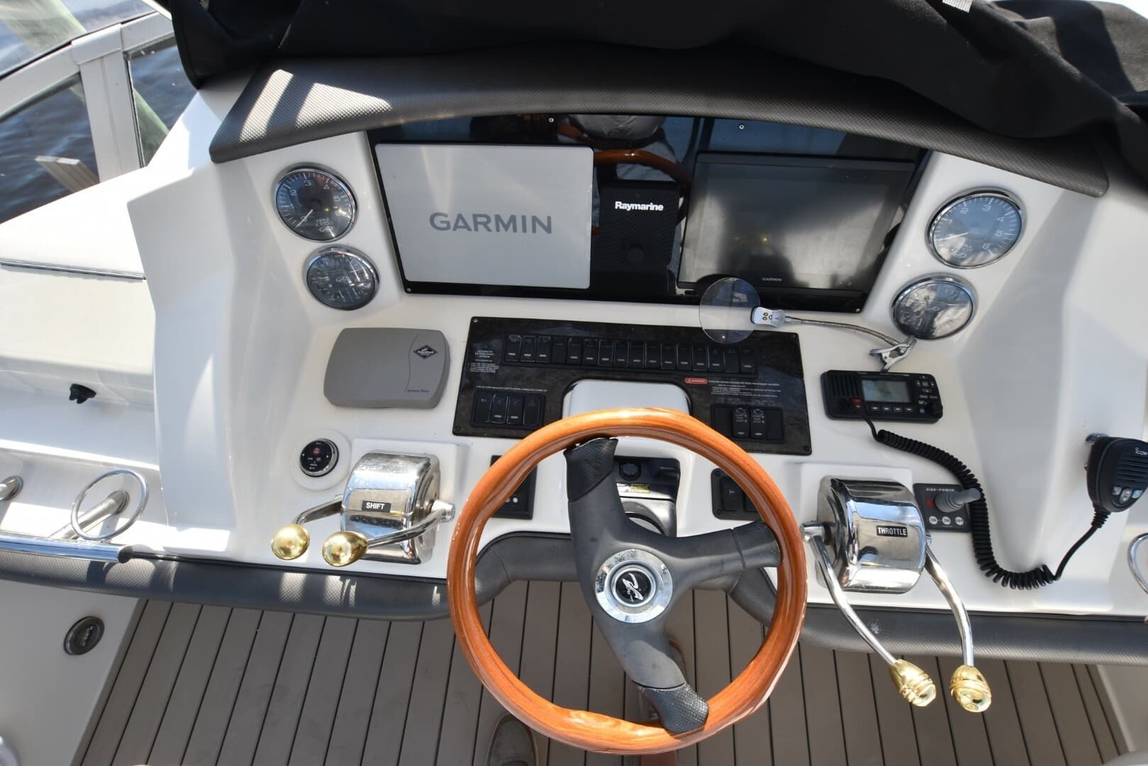 2007 Sea Ray 36 Sedan Bridge