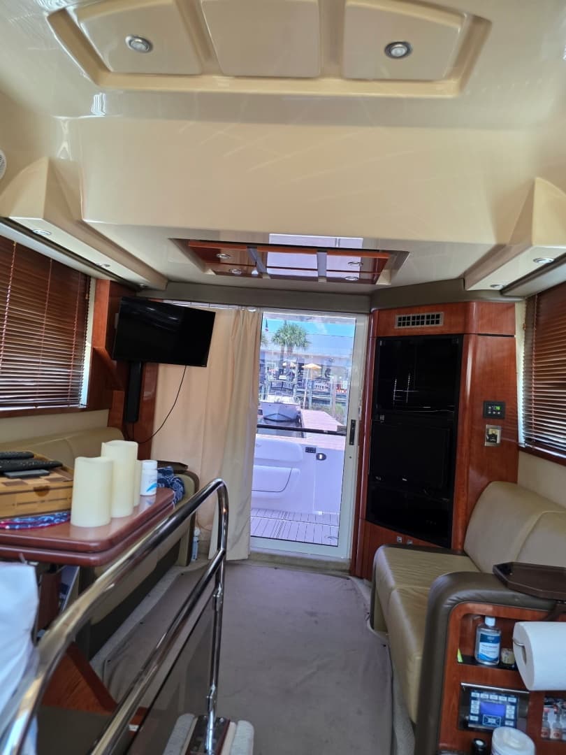 2007 Sea Ray 36 Sedan Bridge