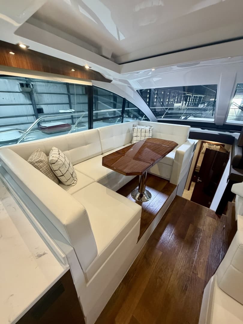 2022 Cruisers 50 Cantius