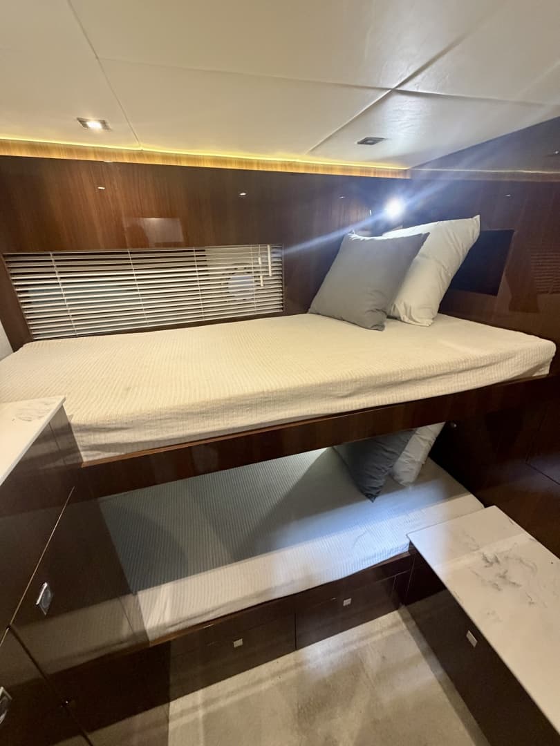 2022 Cruisers 50 Cantius