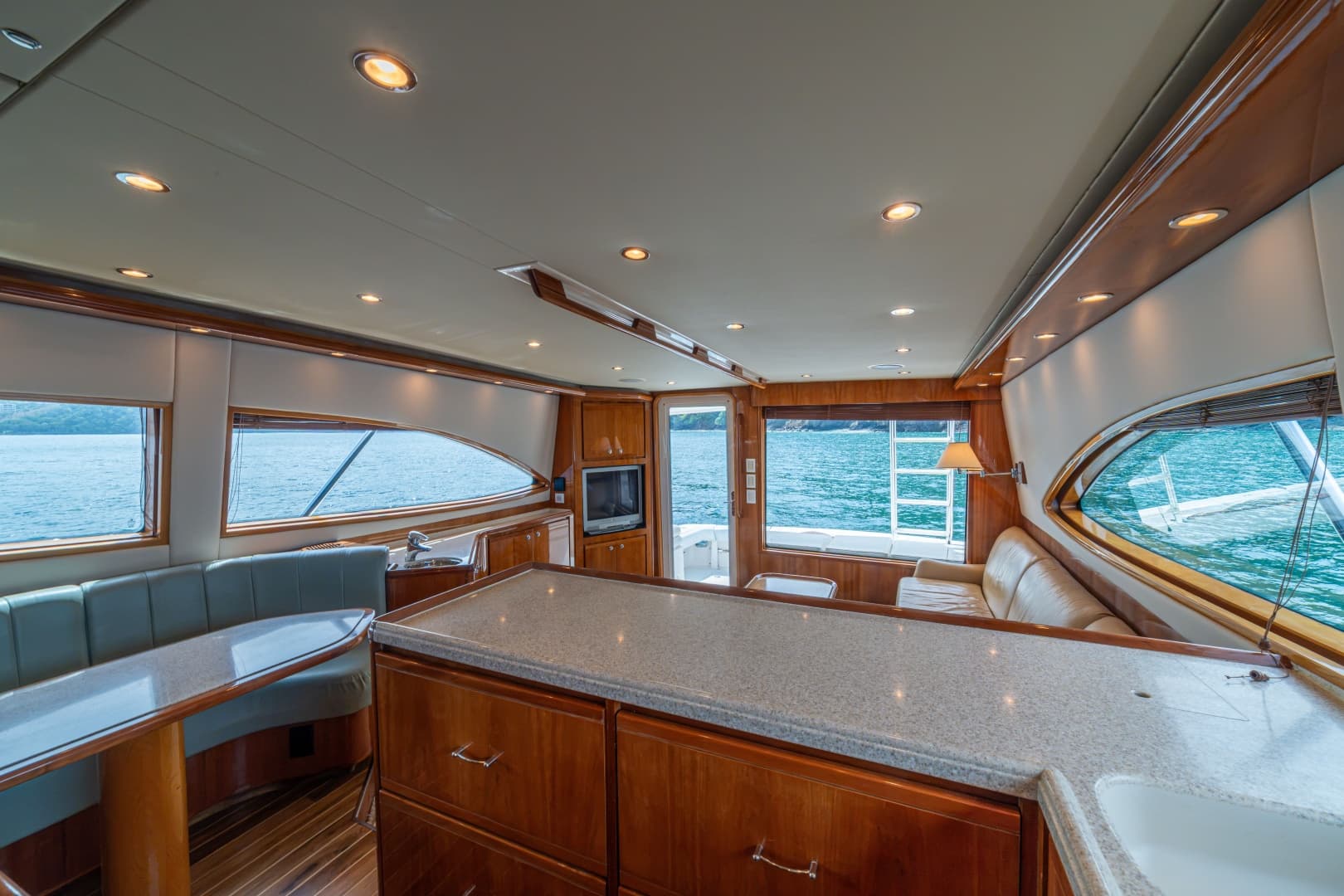 2003 Bertram 570 Convertible