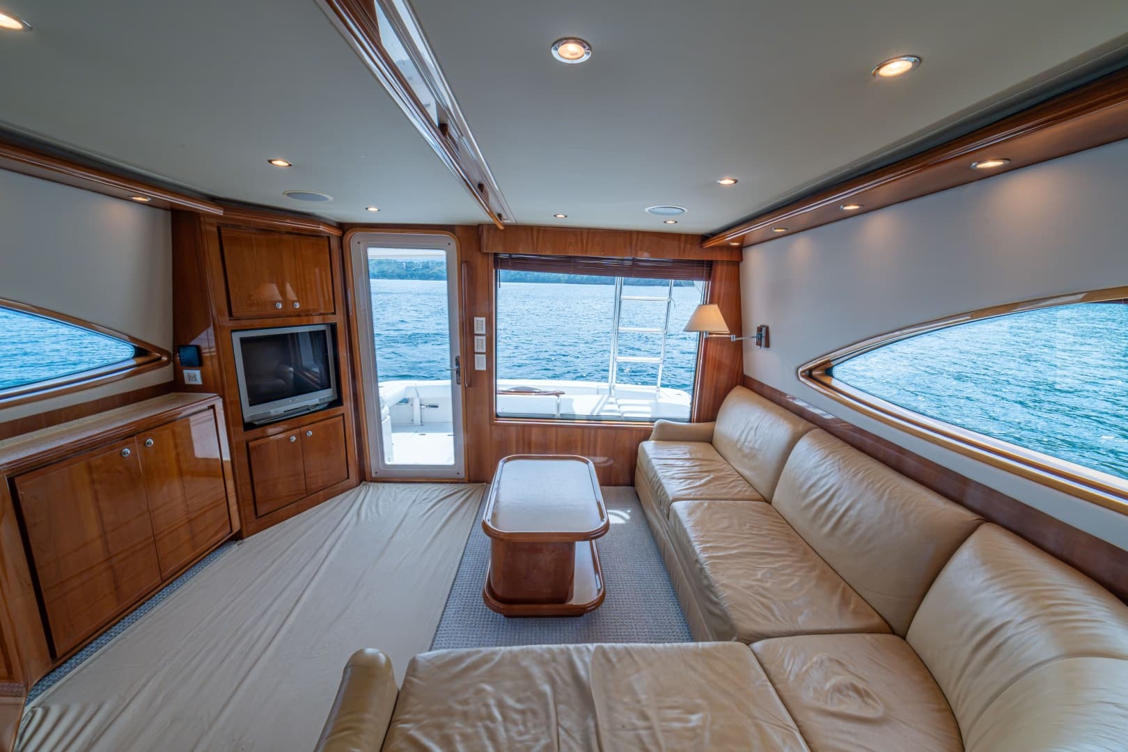 2003 Bertram 570 Convertible