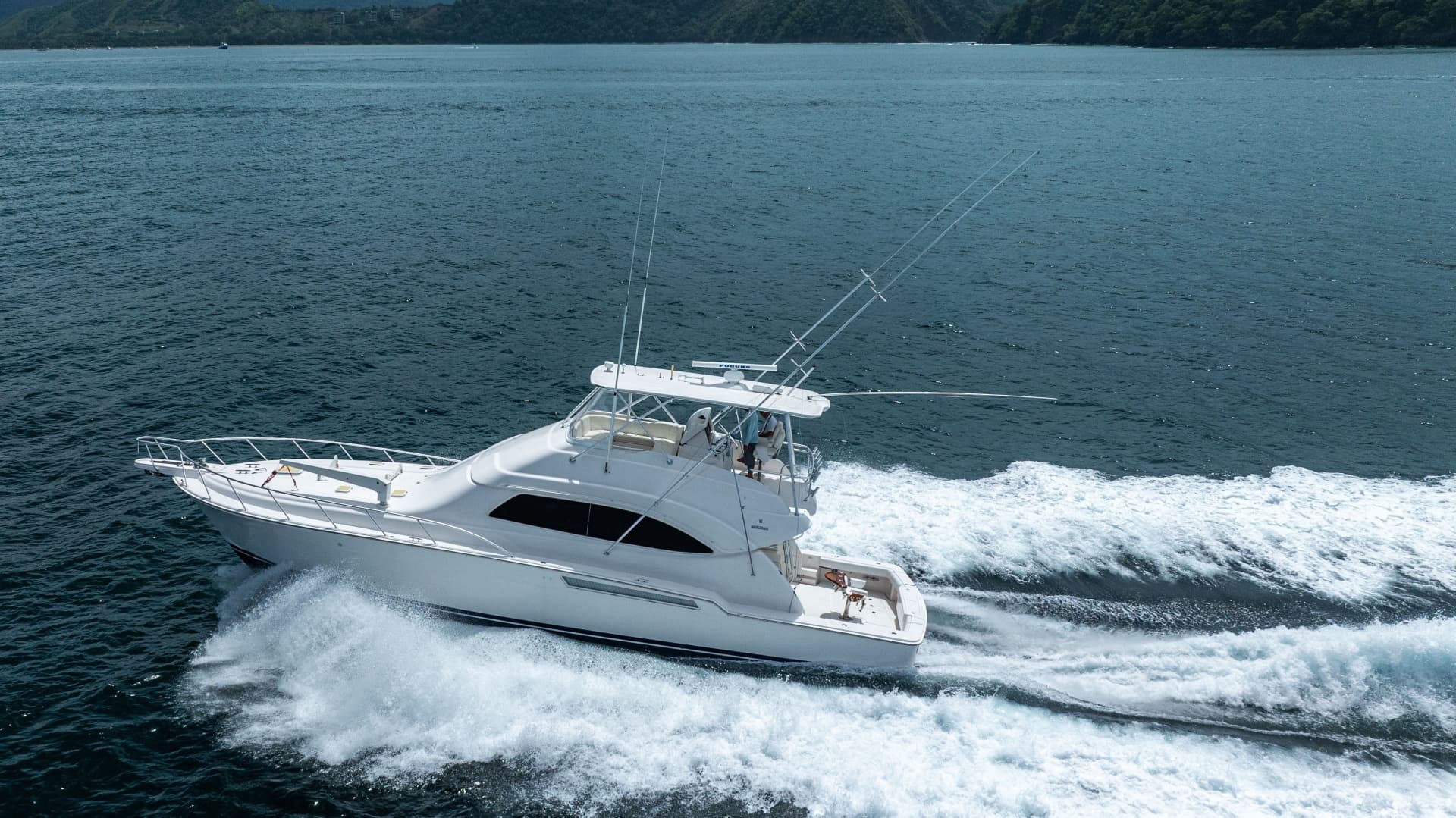 2003 Bertram 570 Convertible