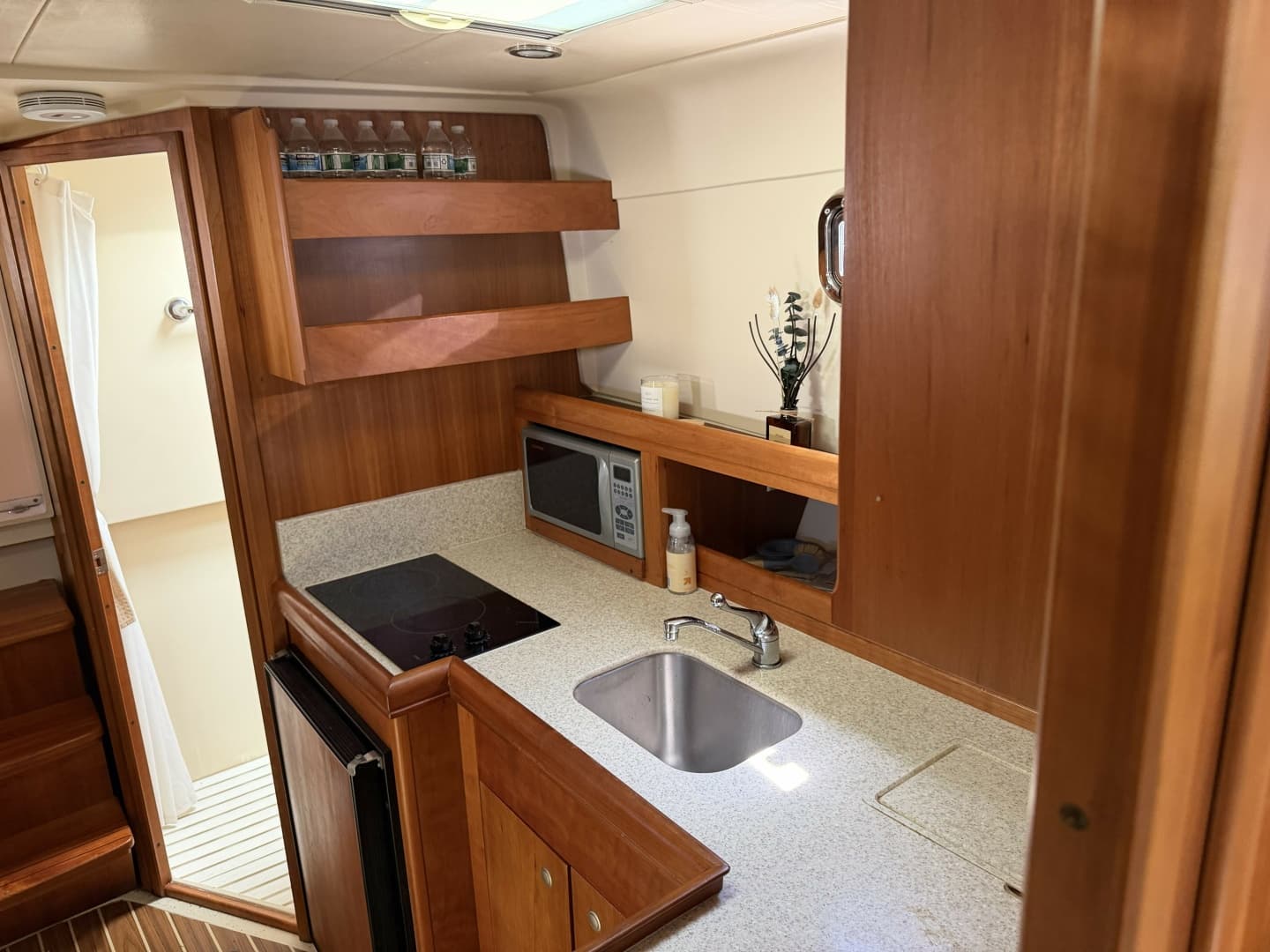 2006 Mainship Pilot 34