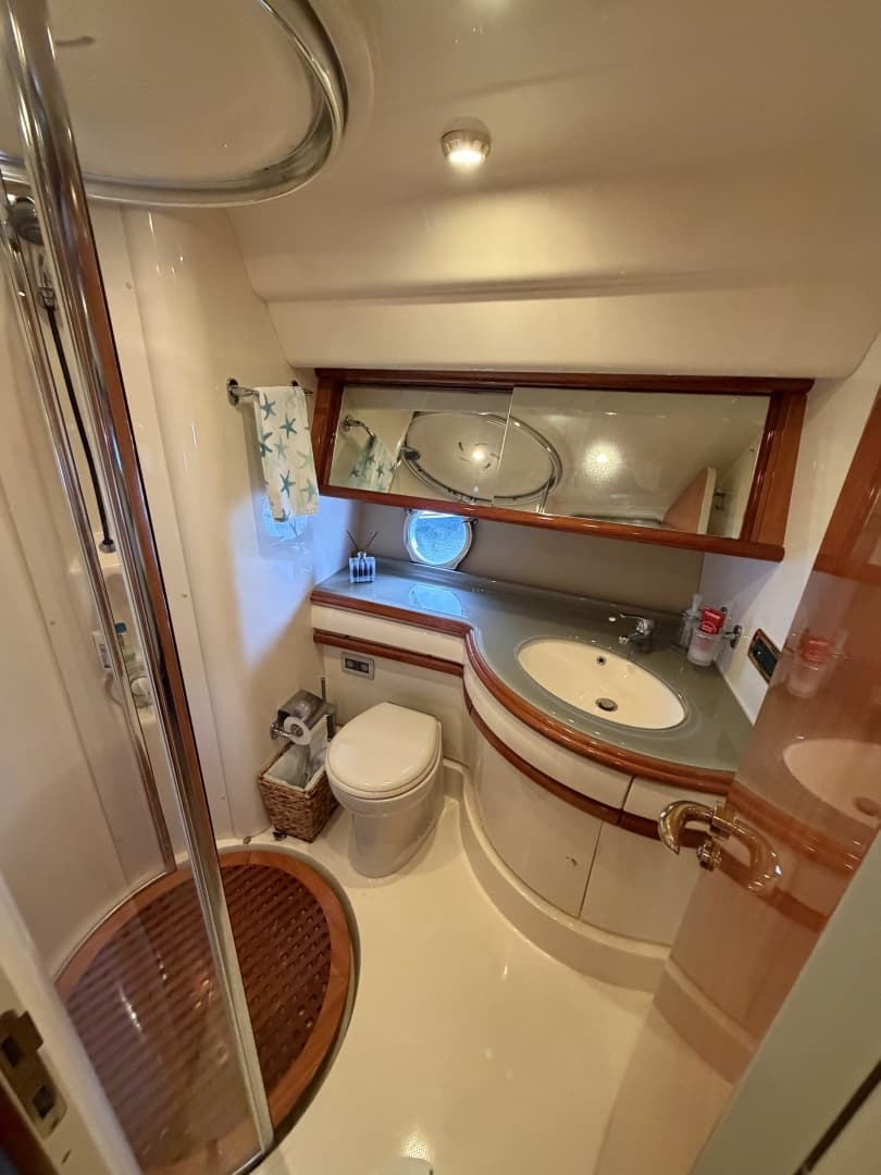 2006 Azimut 55E