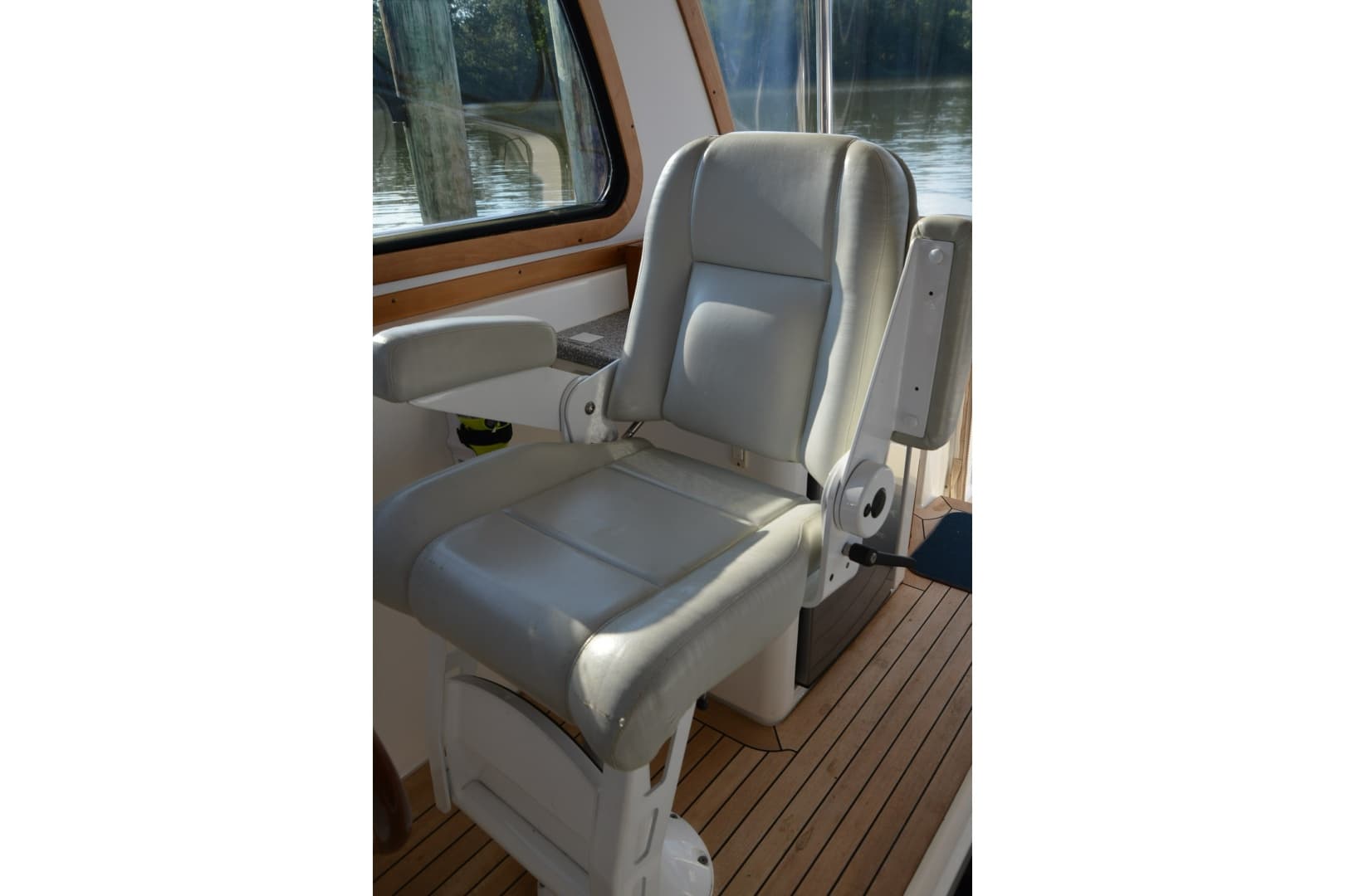 2005 Sabre 38 Express