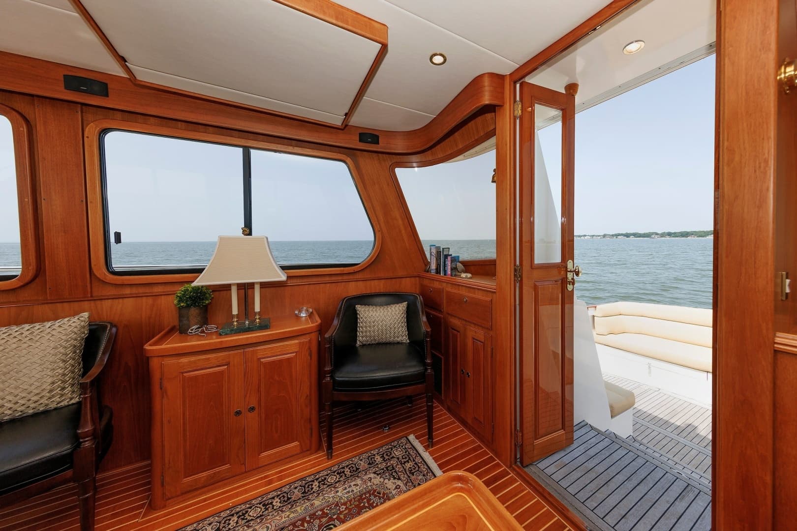 2008 Alden 52 Salon Express