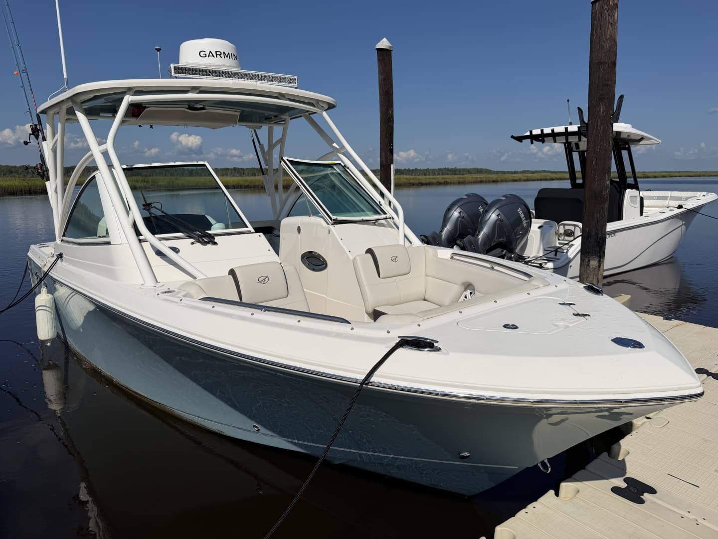 2023 Sailfish 245 DC