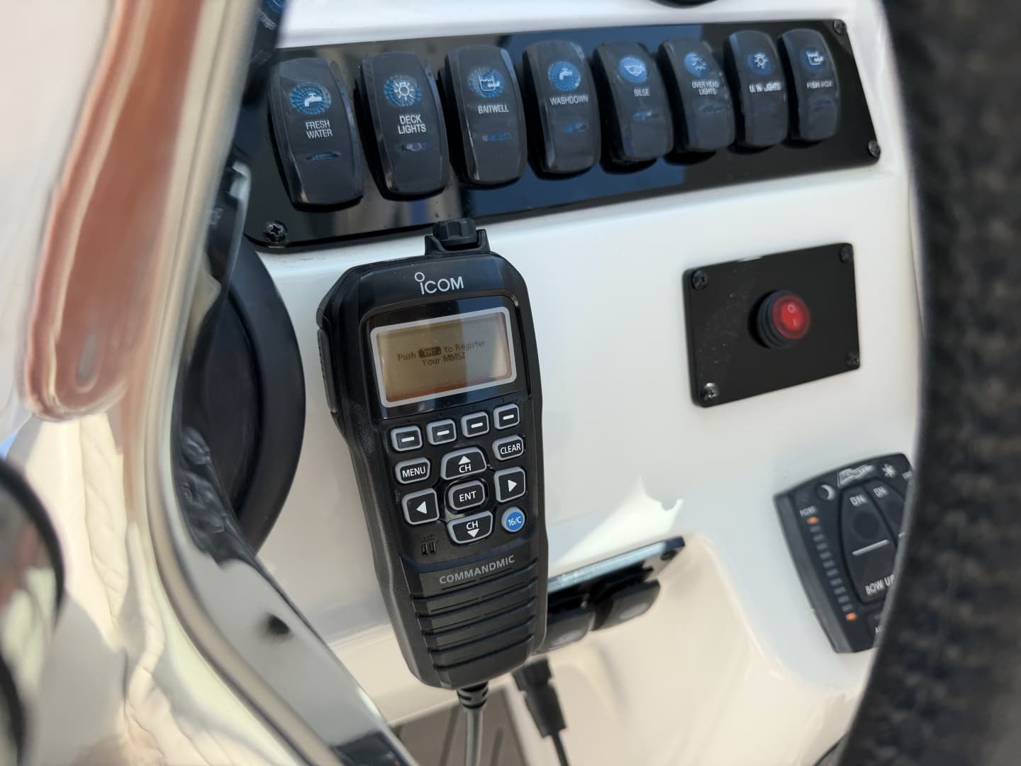 2023 Sailfish 245 DC