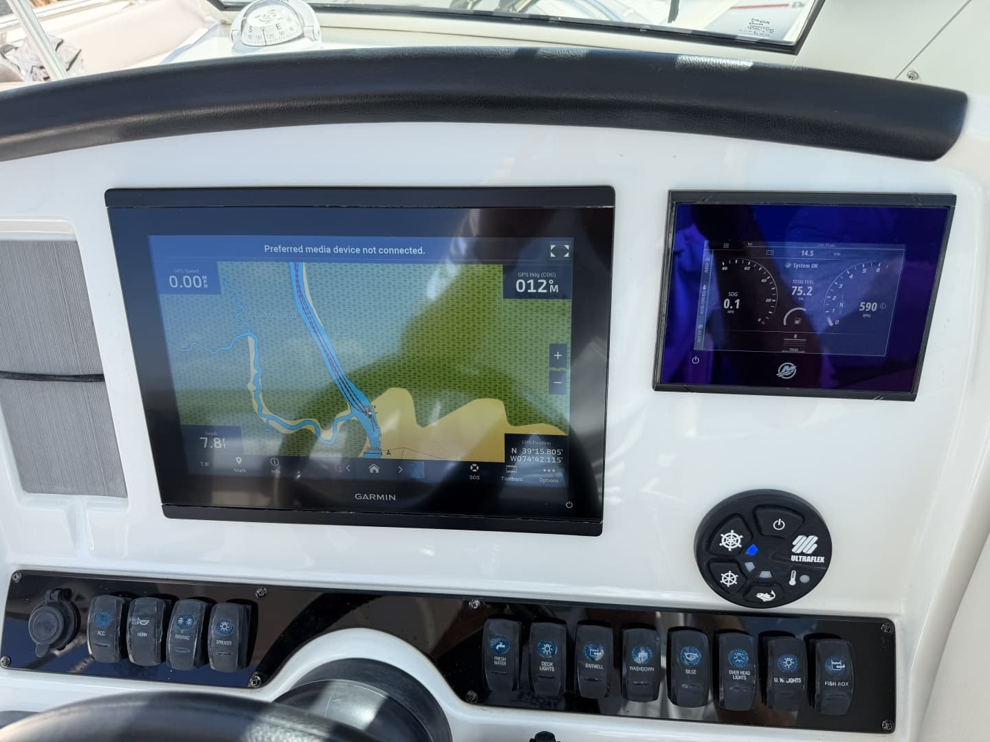 2023 Sailfish 245 DC