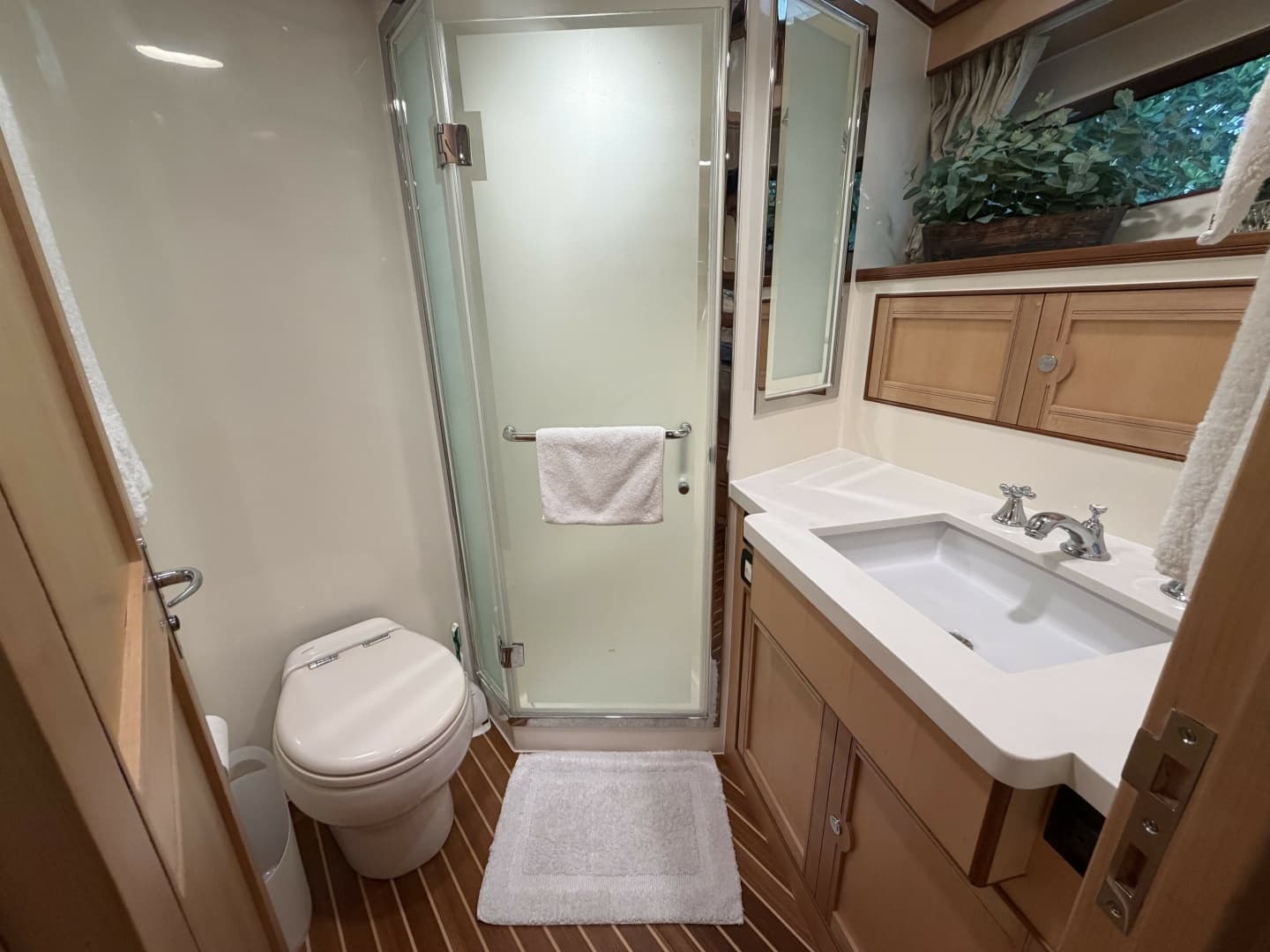 2021 Marlow Explorer 62E