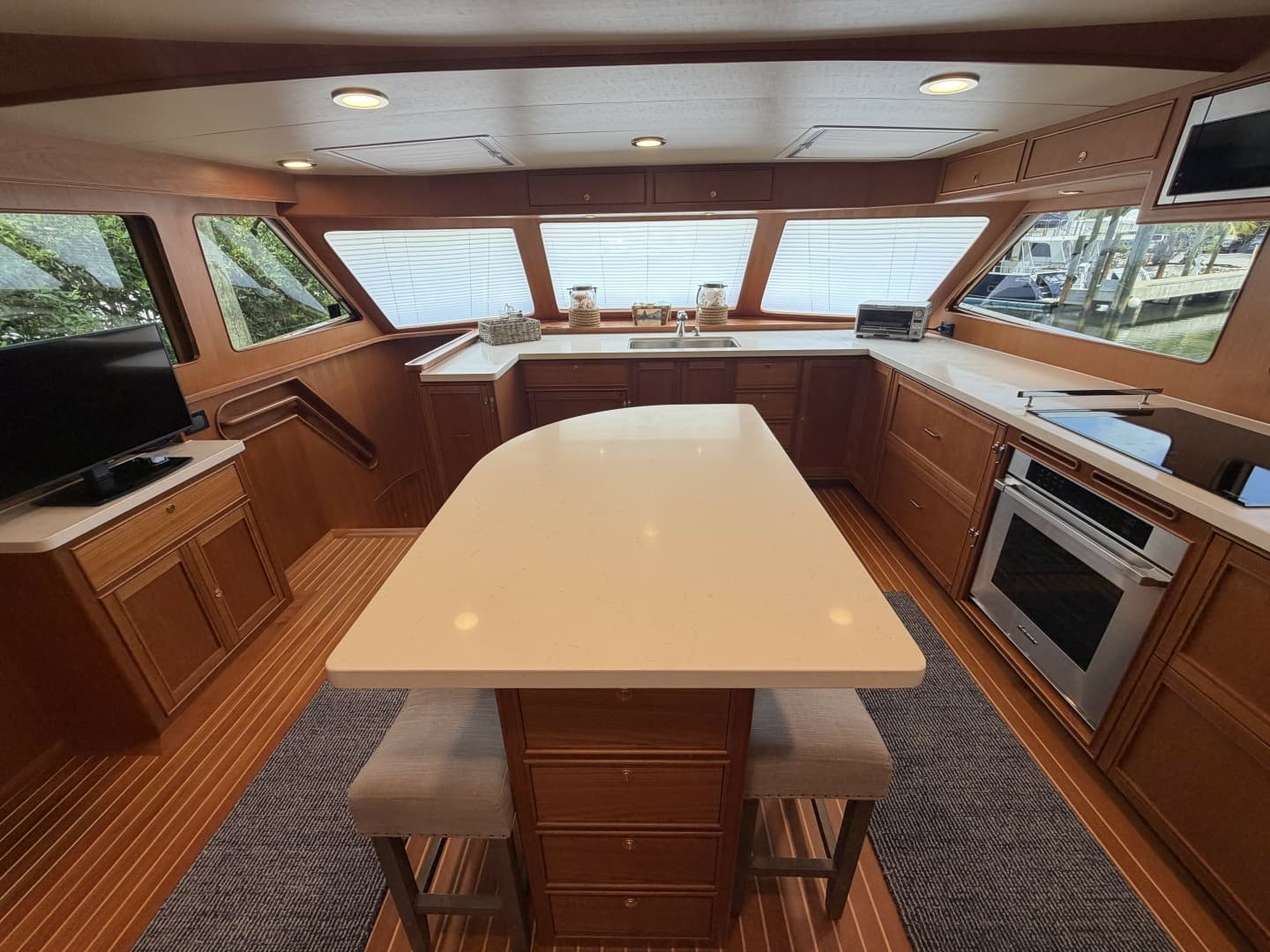 2021 Marlow Explorer 62E