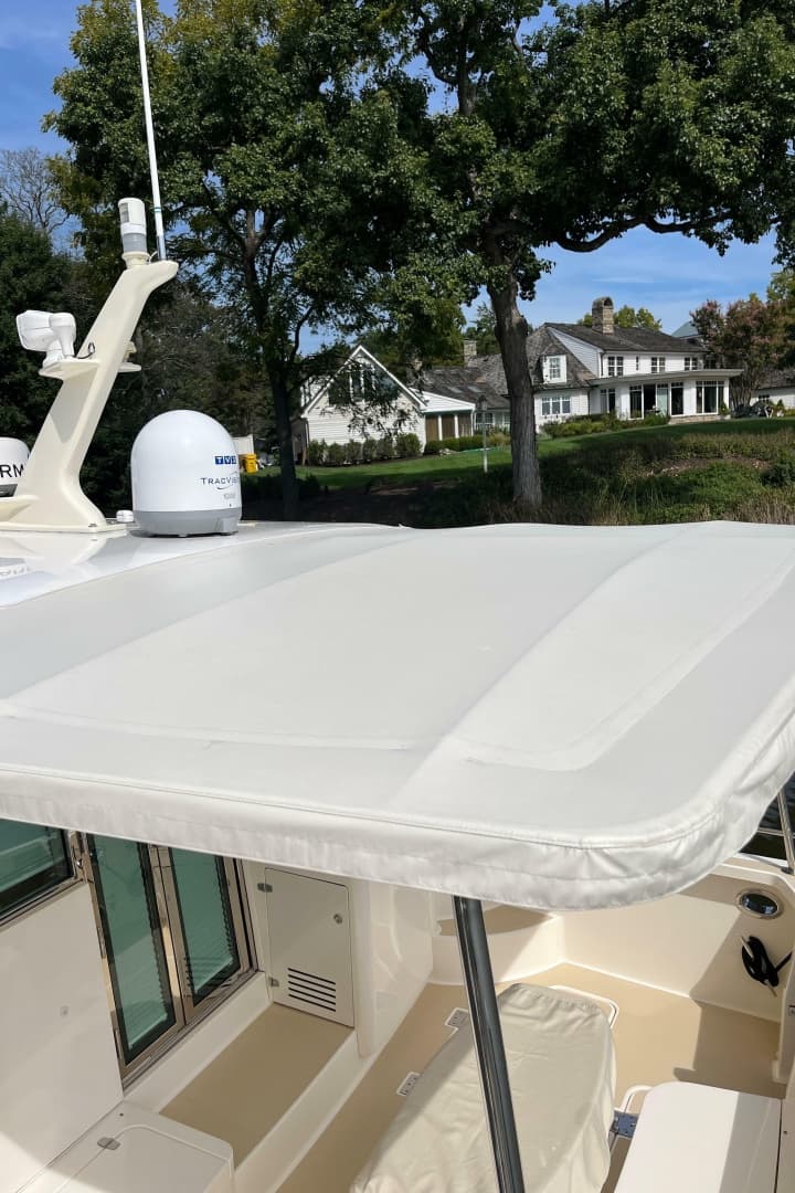 2012 Sabre 42 Salon Express