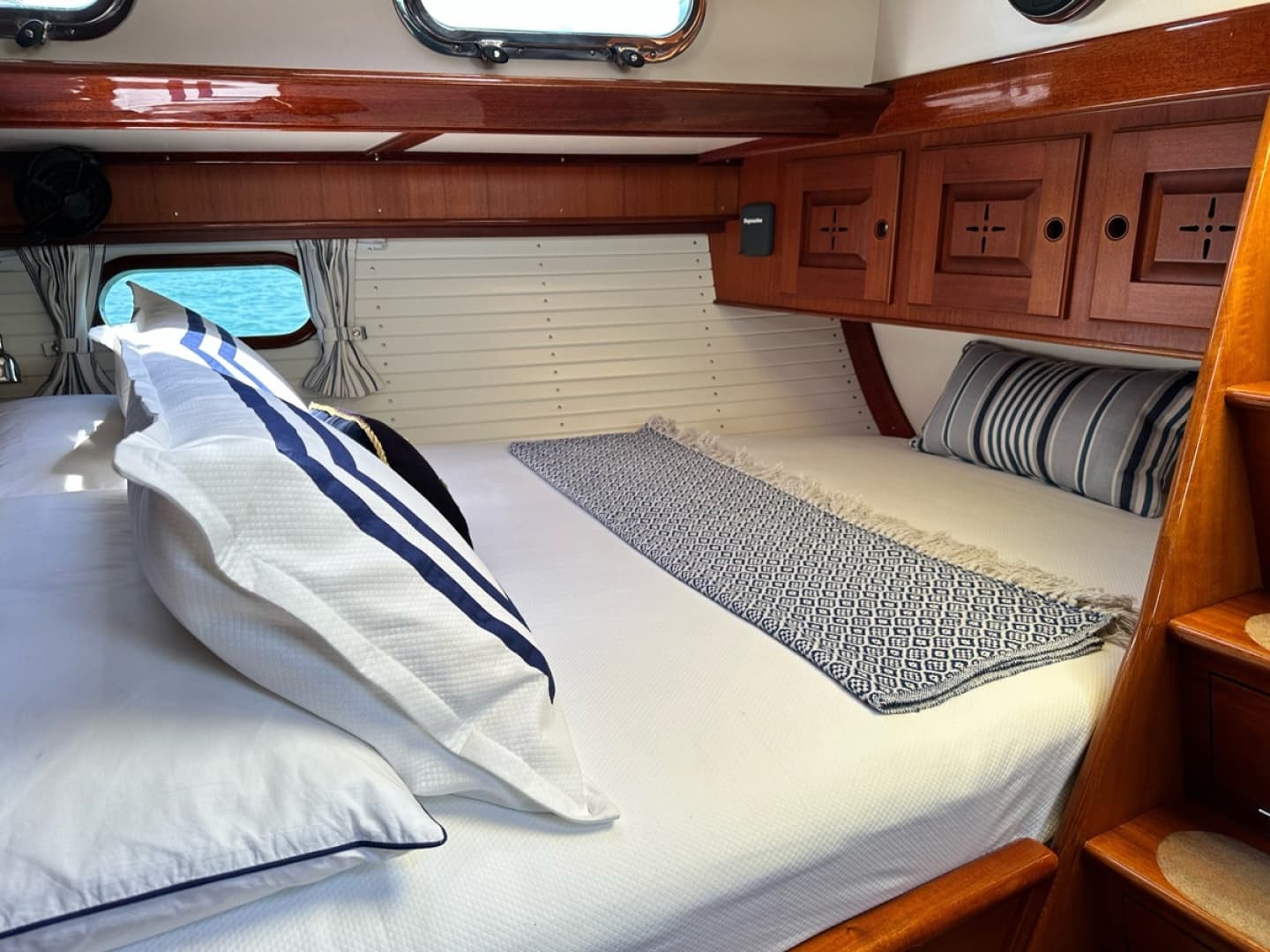 2001 Lyman-Morse Fontaine Custom 63 Pilothouse Sloop