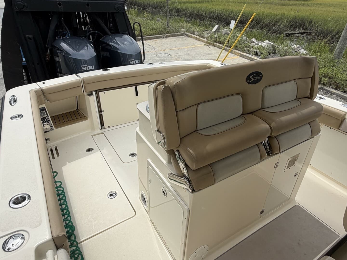 2014 Scout 320 LXF