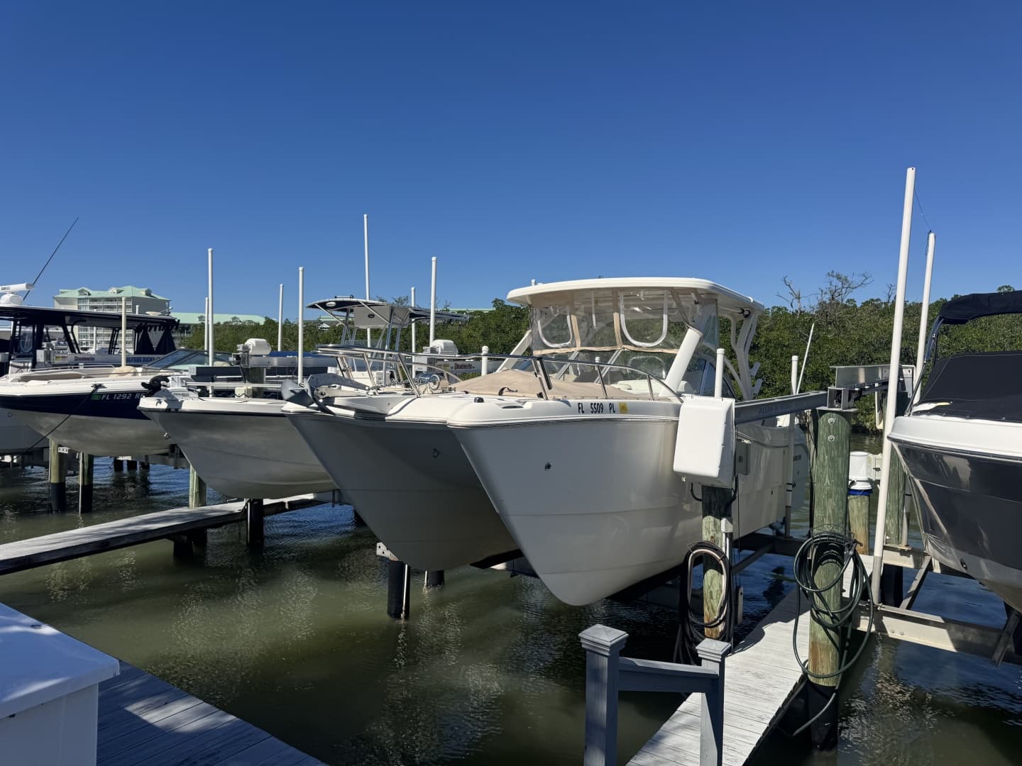 2013 World Cat 255 DC