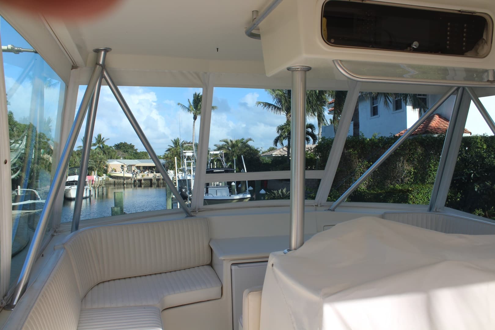 1997 Ocean Yachts 
