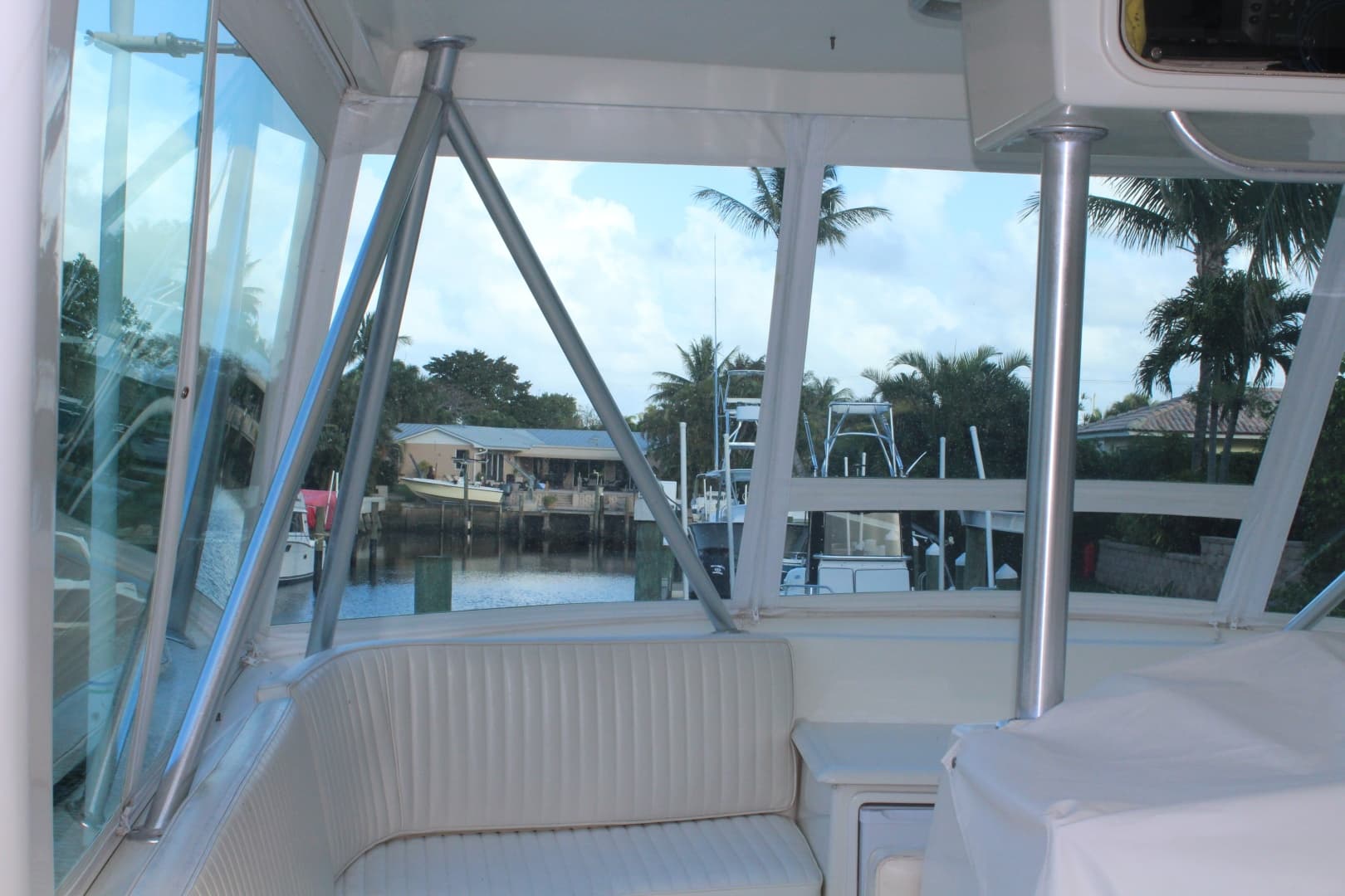 1997 Ocean Yachts 