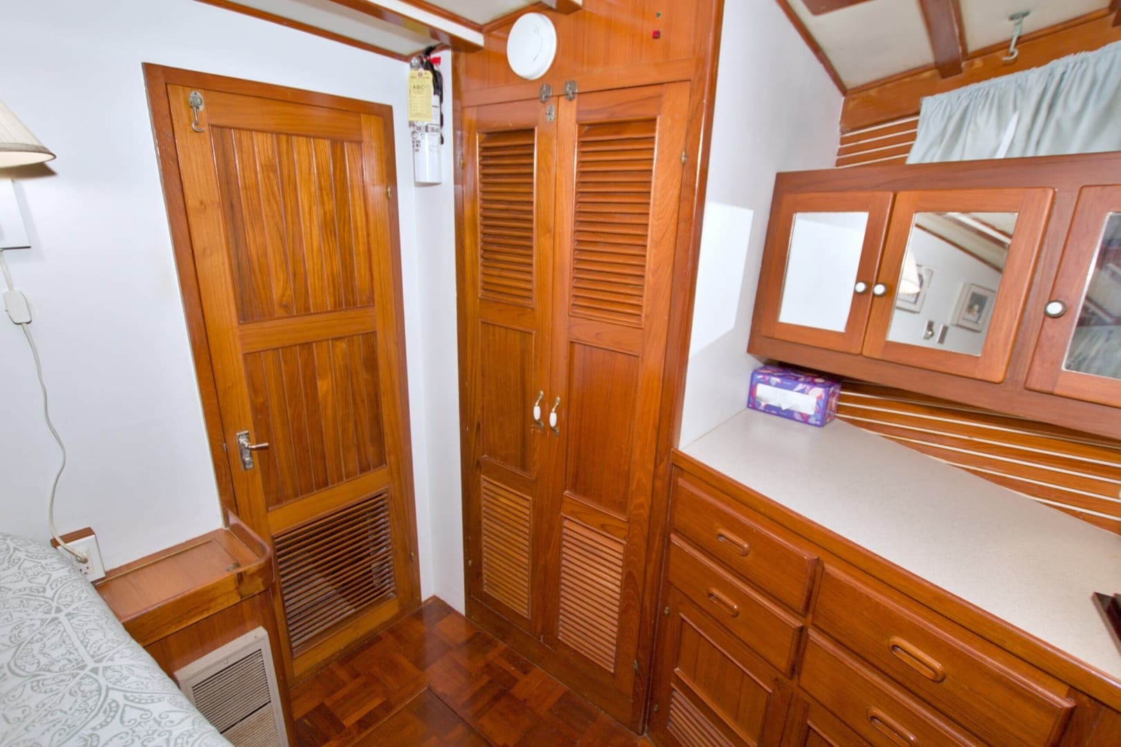 1980 Kadey-Krogen 42 Trawler