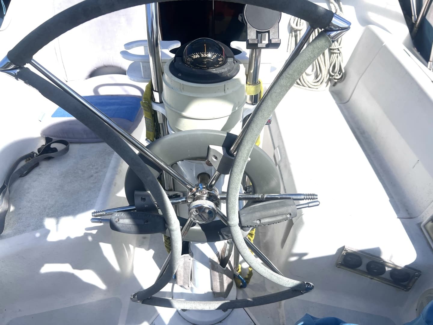 1992 Hunter 33.5