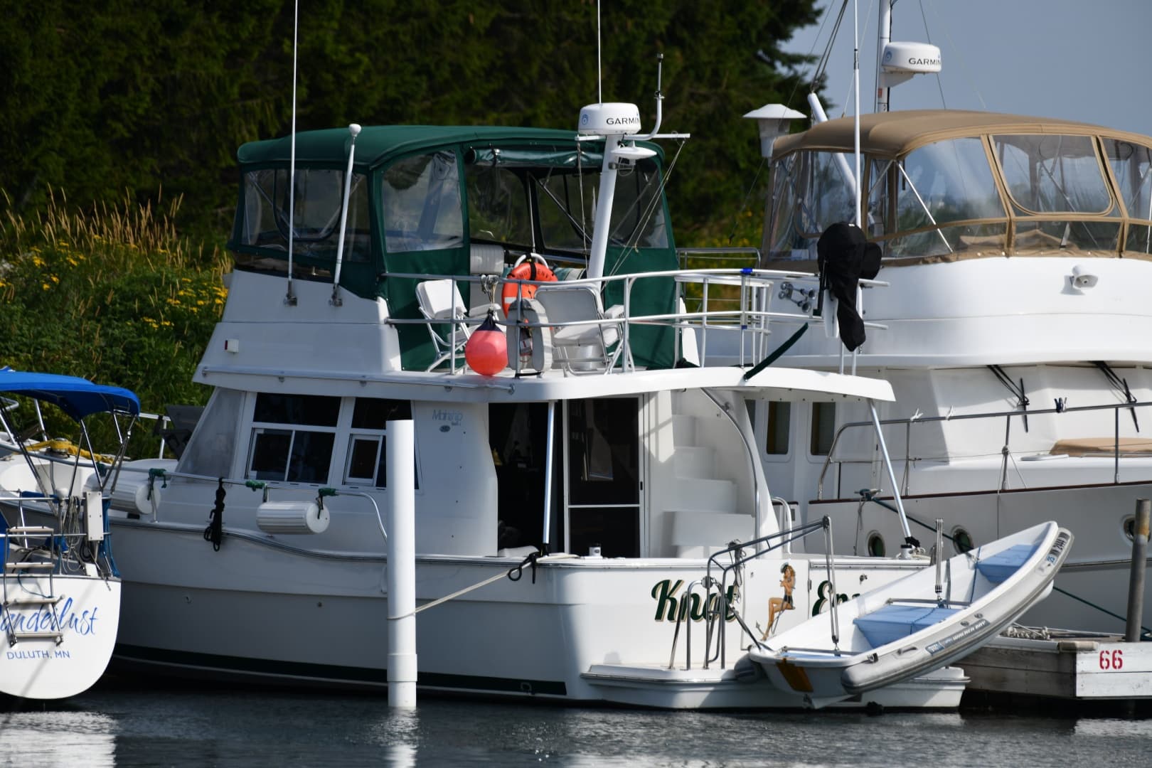 2001 Mainship 390