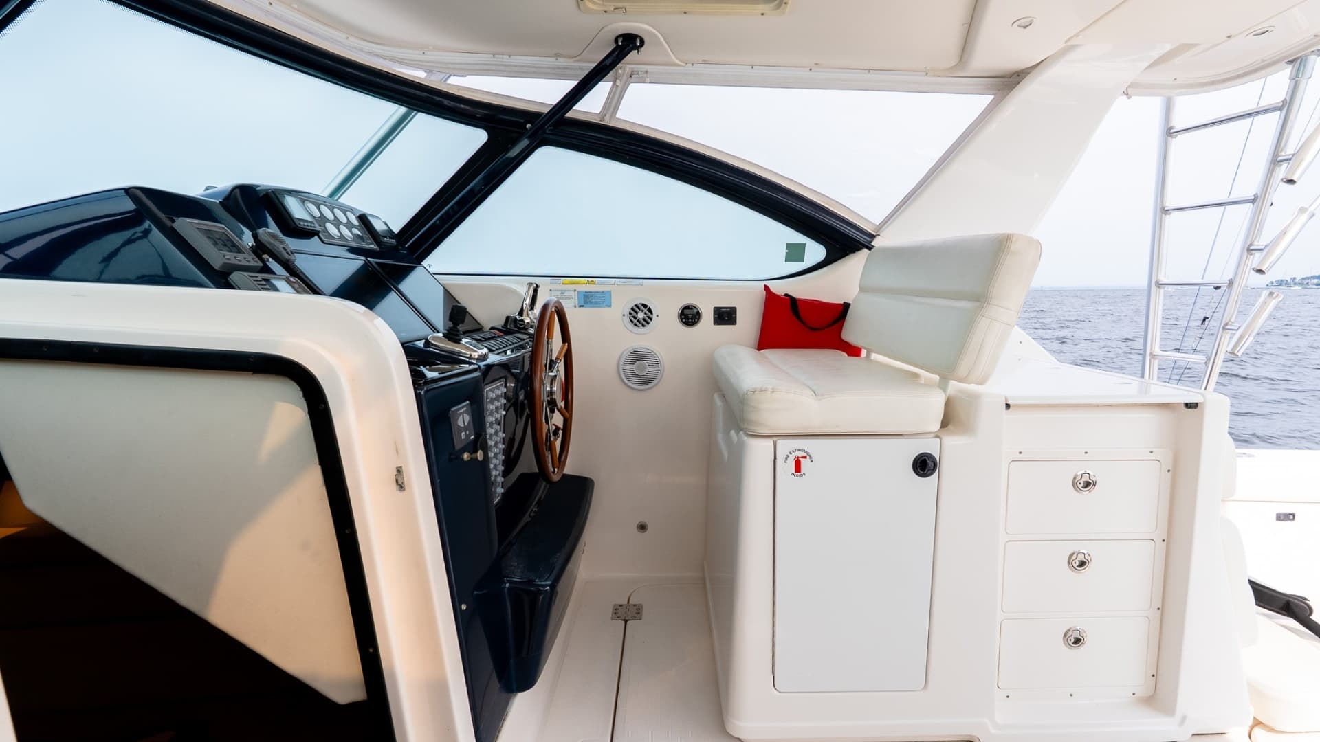 2004 Tiara Yachts 3800 Open