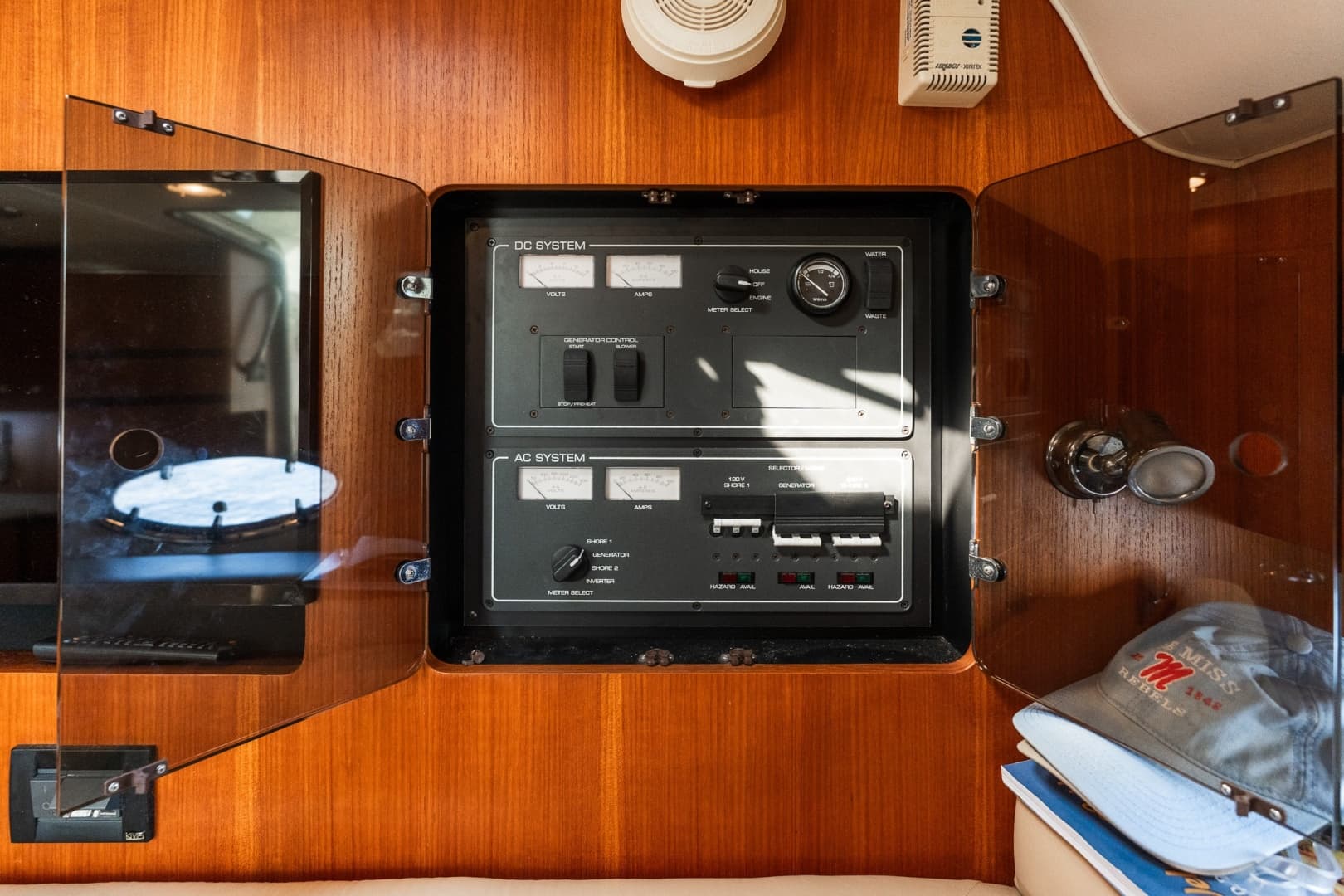 2003 Tiara Yachts 3800 Open