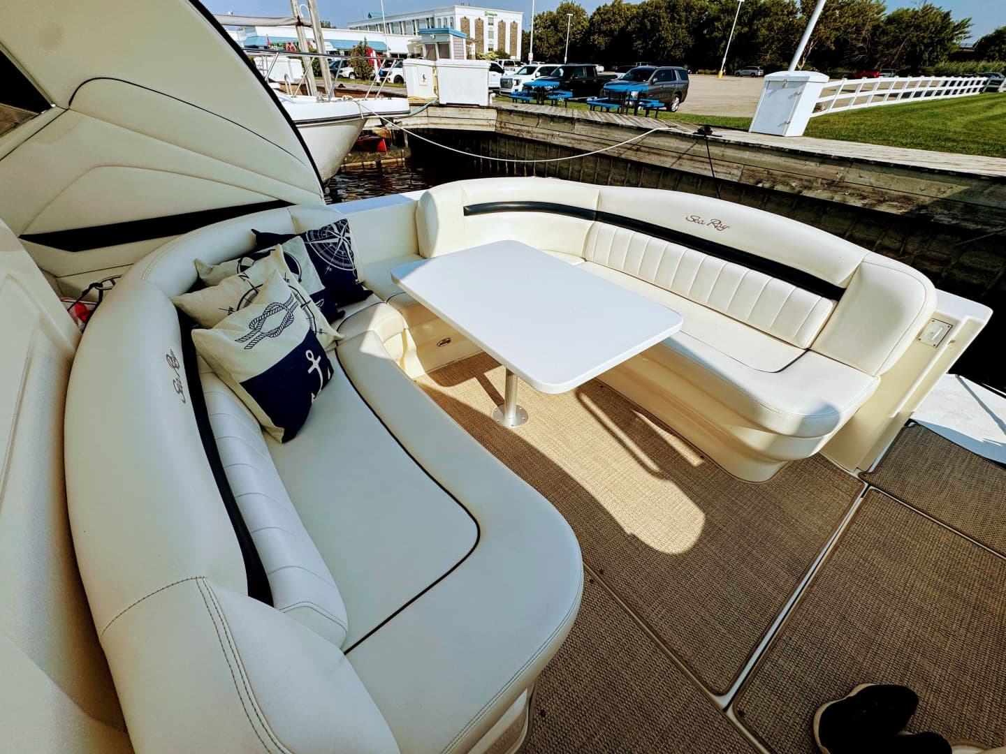 2005 Sea Ray 390 Sundancer
