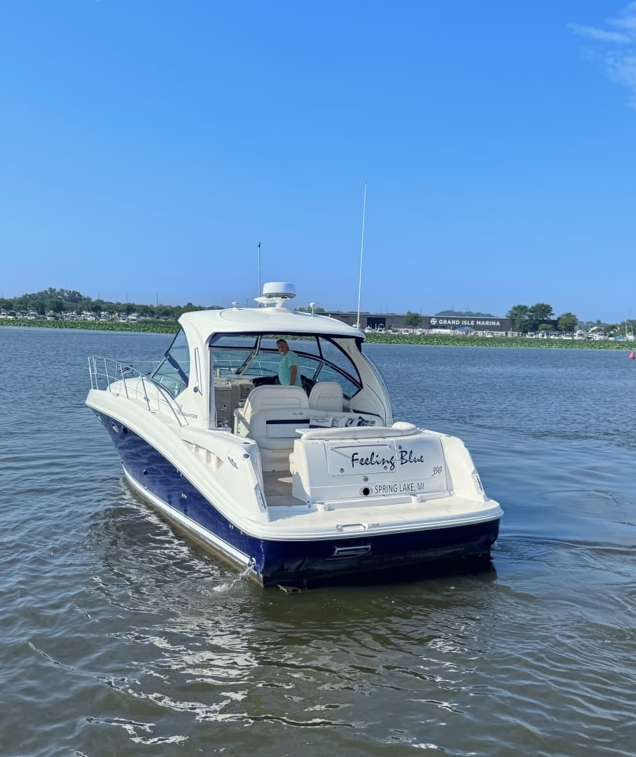 2005 Sea Ray 390 Sundancer