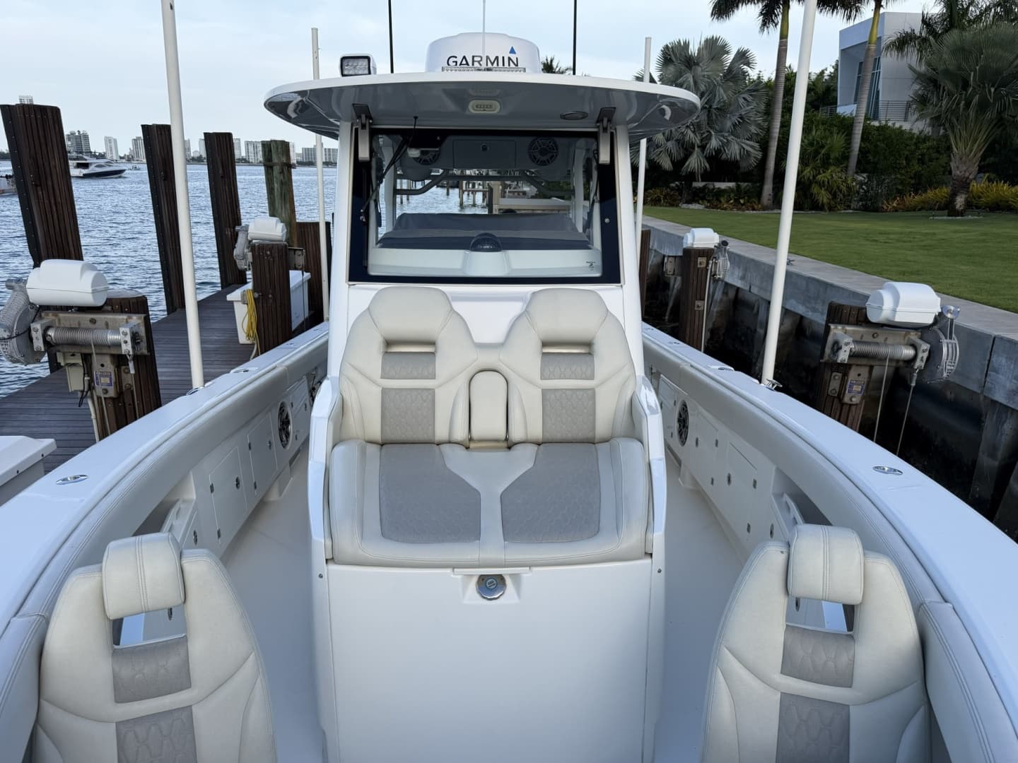 2020 Solace 345CC