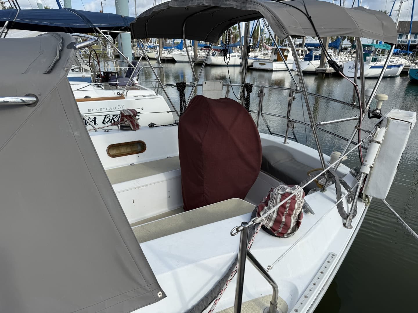 Ericson 381