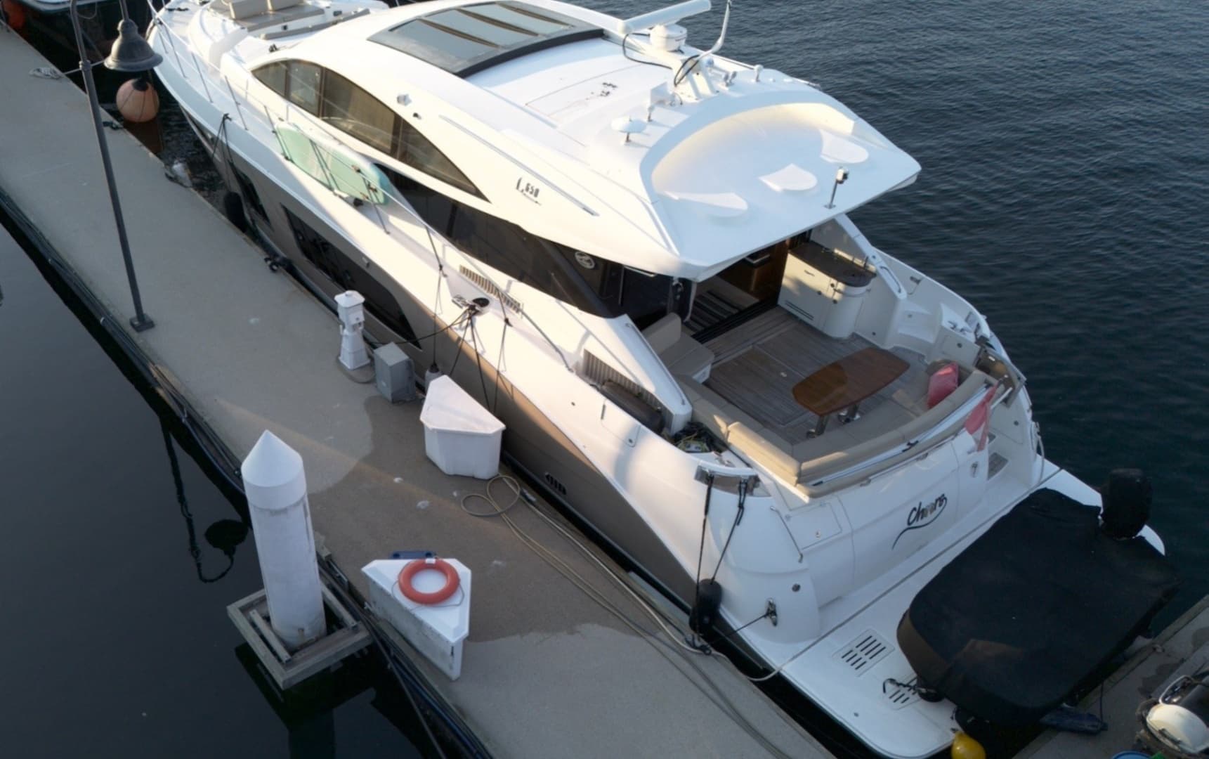 2015 Sea Ray L650