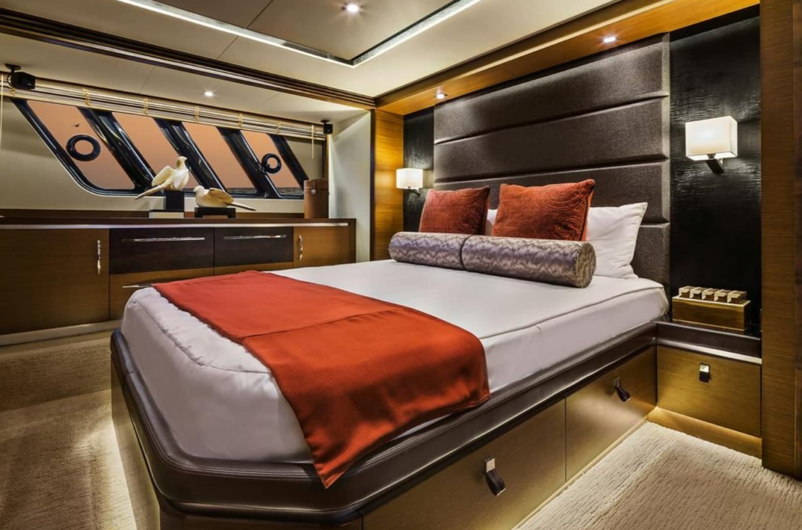 2015 Sea Ray L650