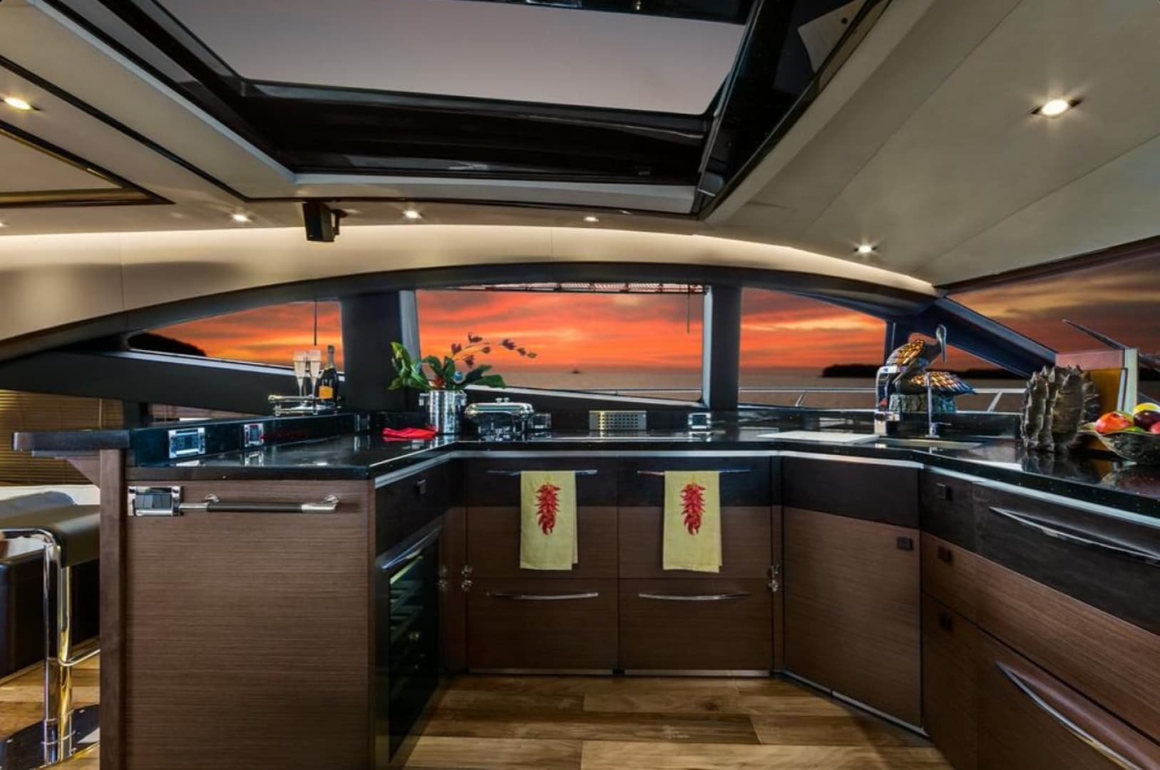 2015 Sea Ray L650