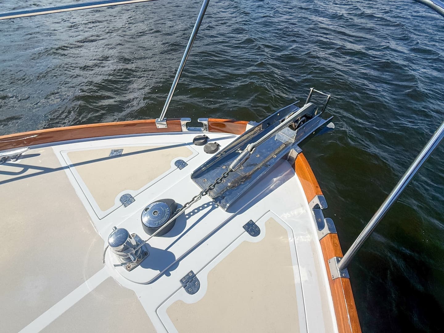 2003 Grand Banks 38 Eastbay HX