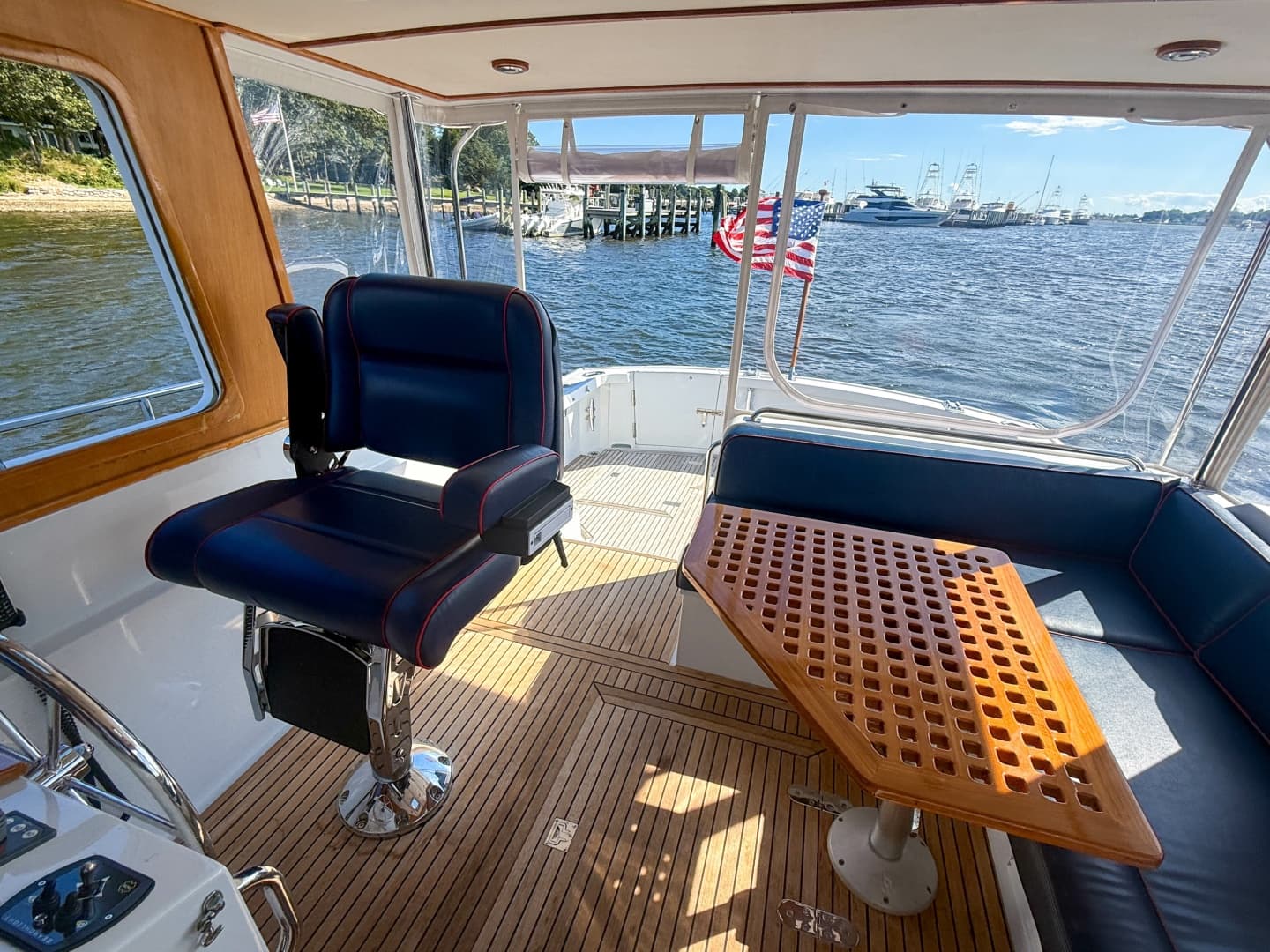 2003 Grand Banks 38 Eastbay HX
