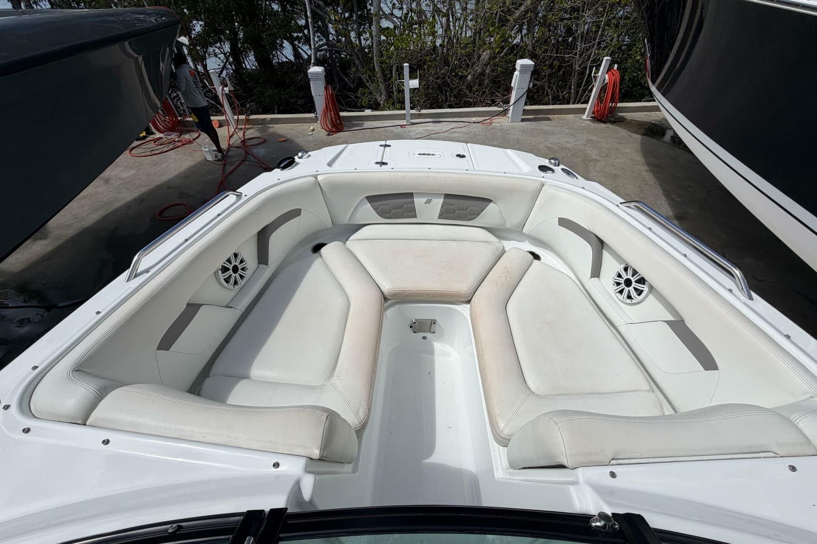2021 Four Winns HD3