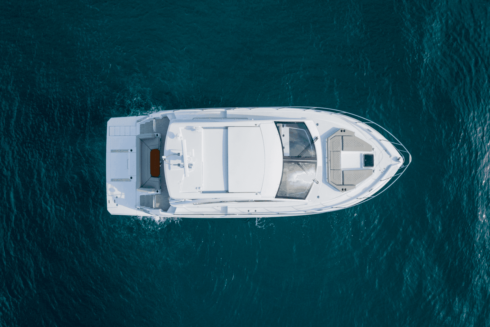 2024 Cruisers Yachts 50 Cantius