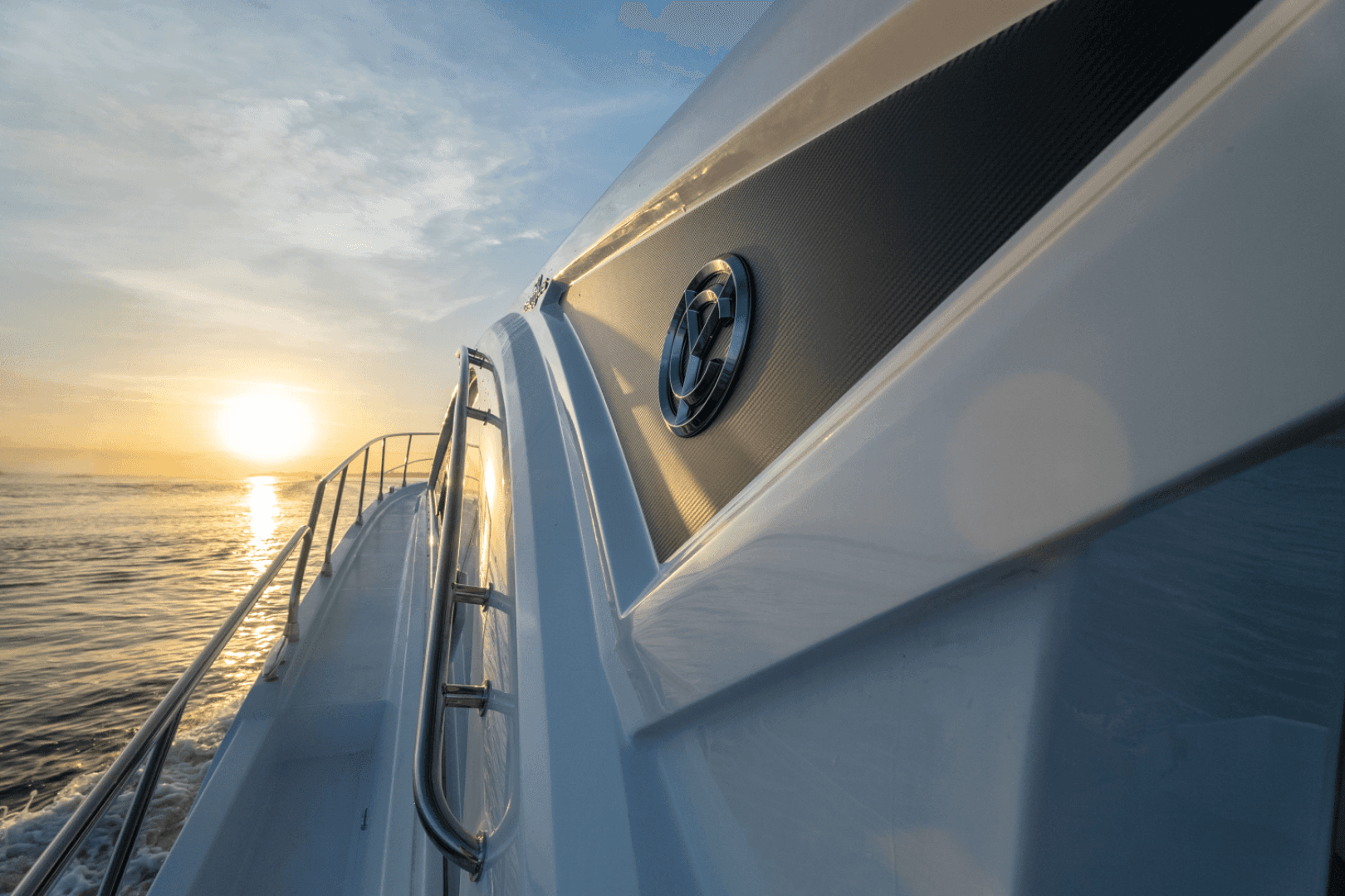 2024 Cruisers Yachts 50 Cantius