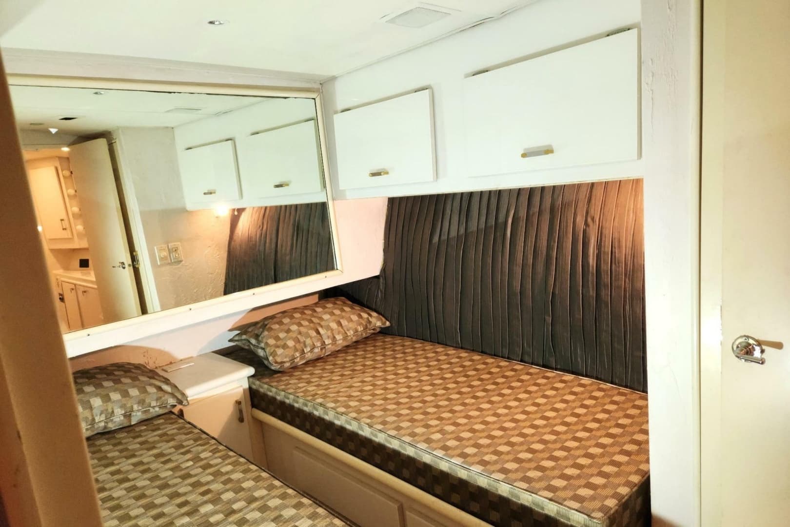 1988 Ocean Yachts 48 Super Sport
